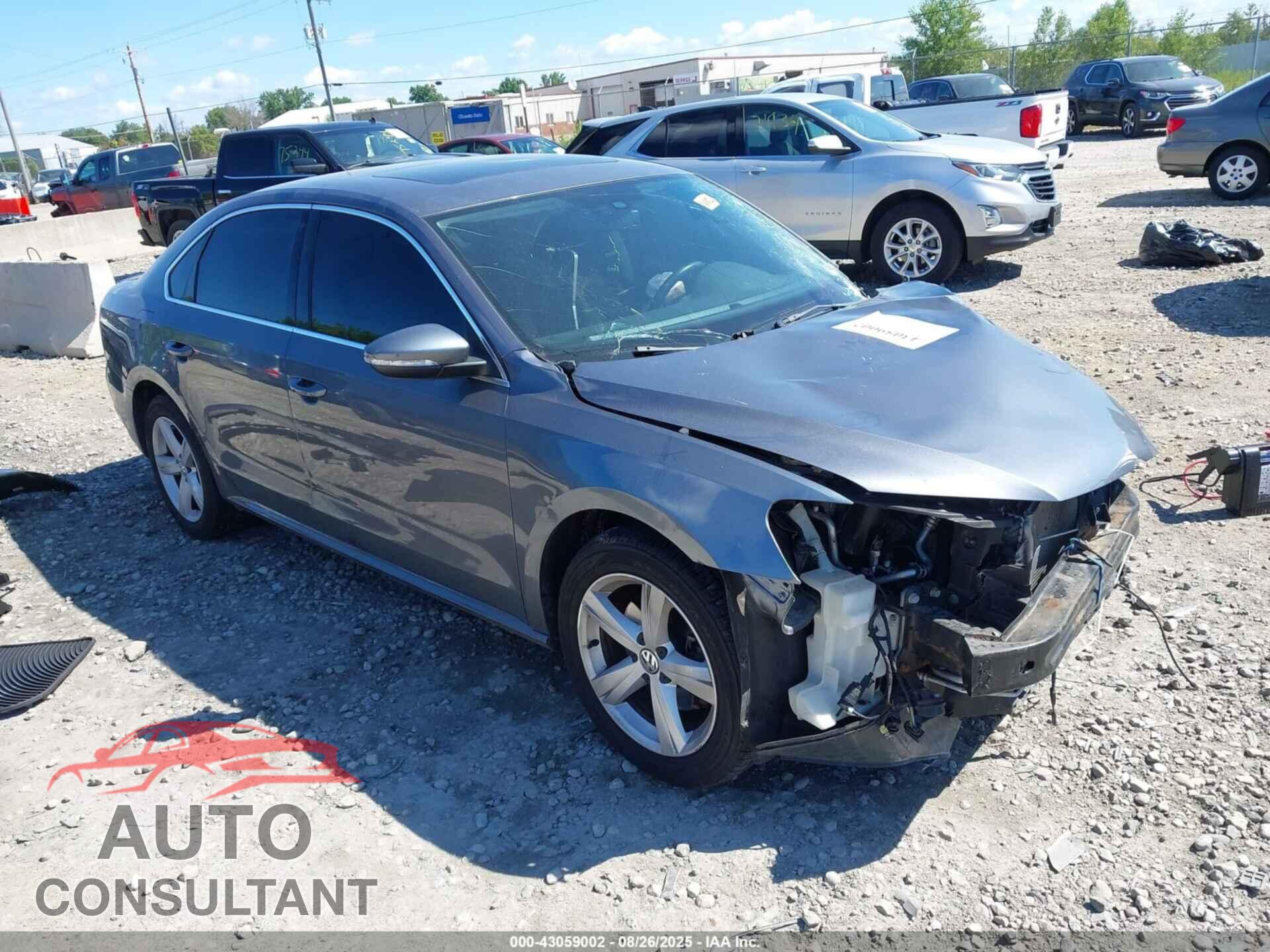 VOLKSWAGEN PASSAT 2012 - 1VWBN7A3XCC025855