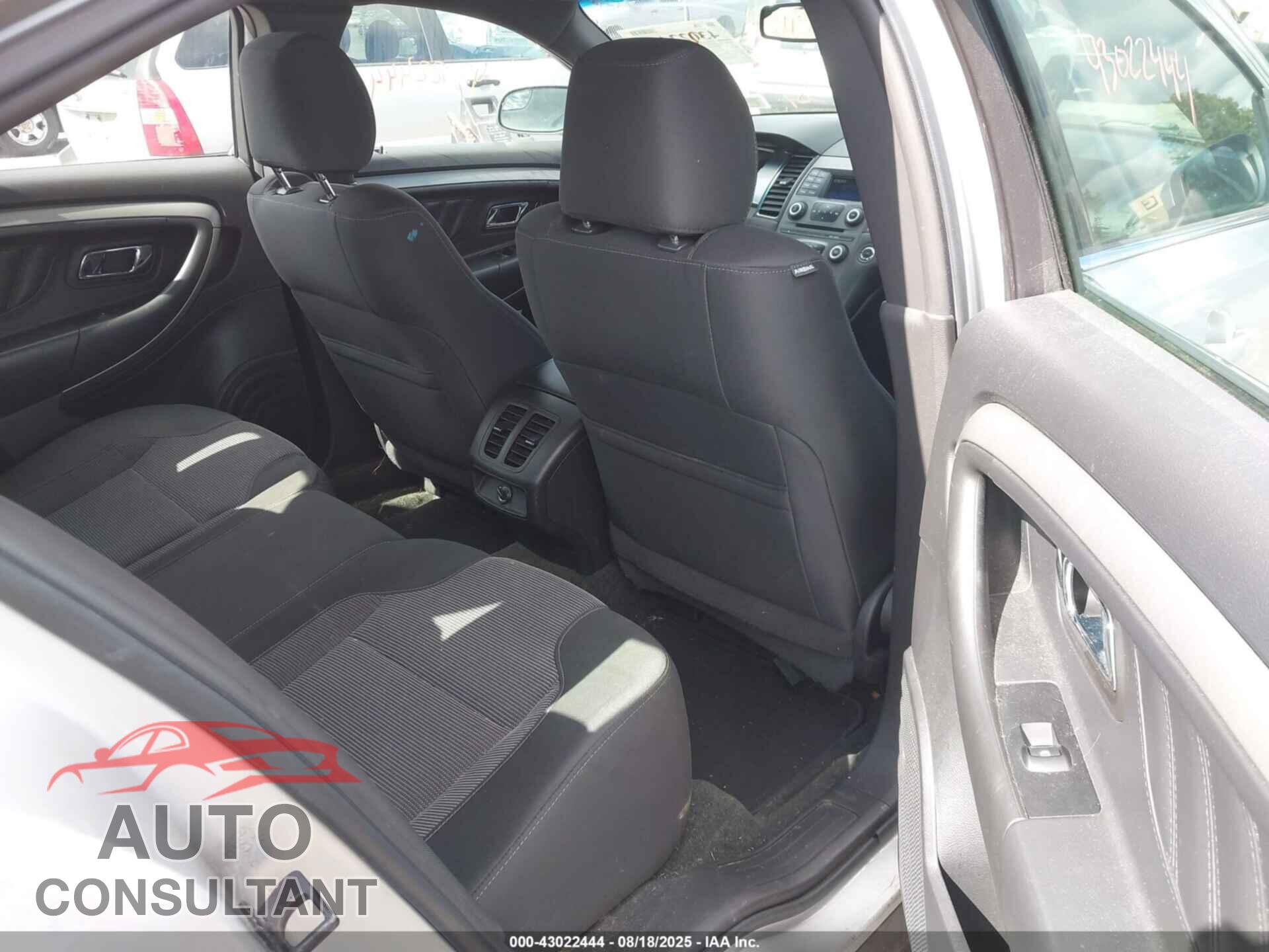 FORD TAURUS 2013 - 1FAHP2E88DG224838