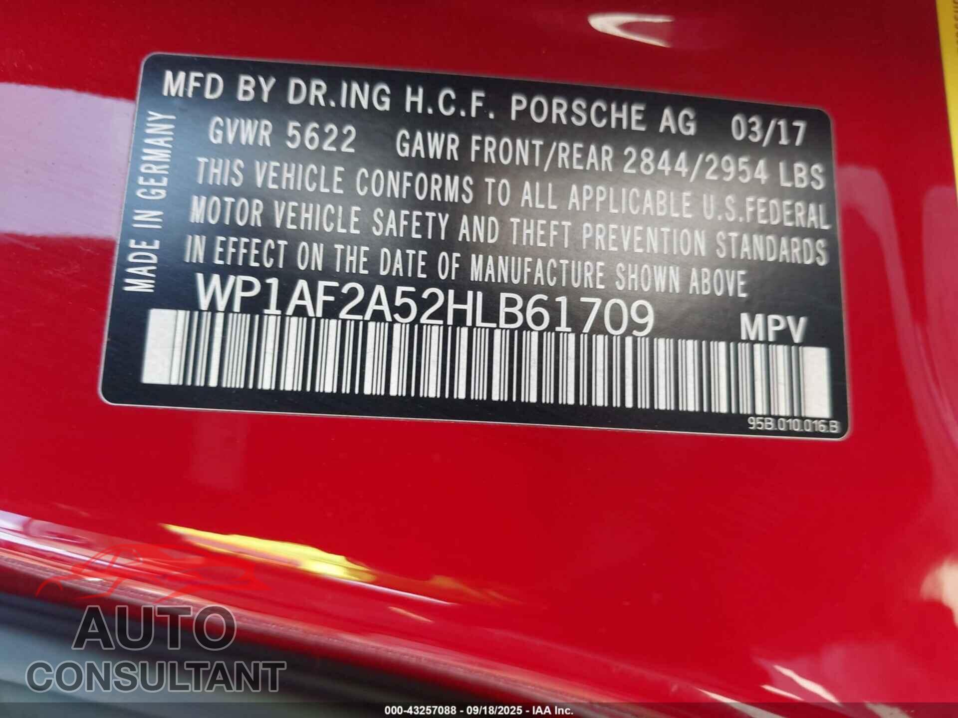 PORSCHE MACAN 2017 - WP1AF2A52HLB61709