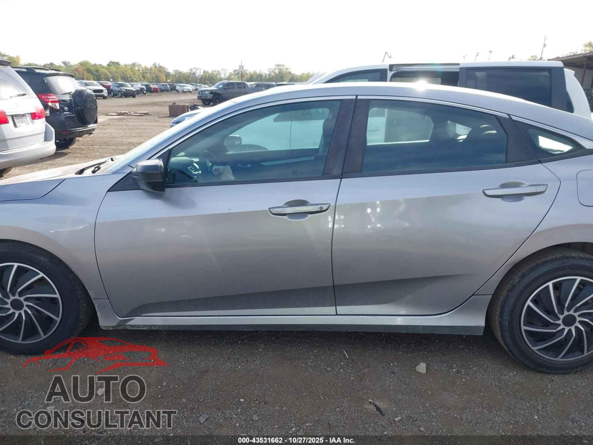 HONDA CIVIC 2017 - 19XFC2F58HE020922