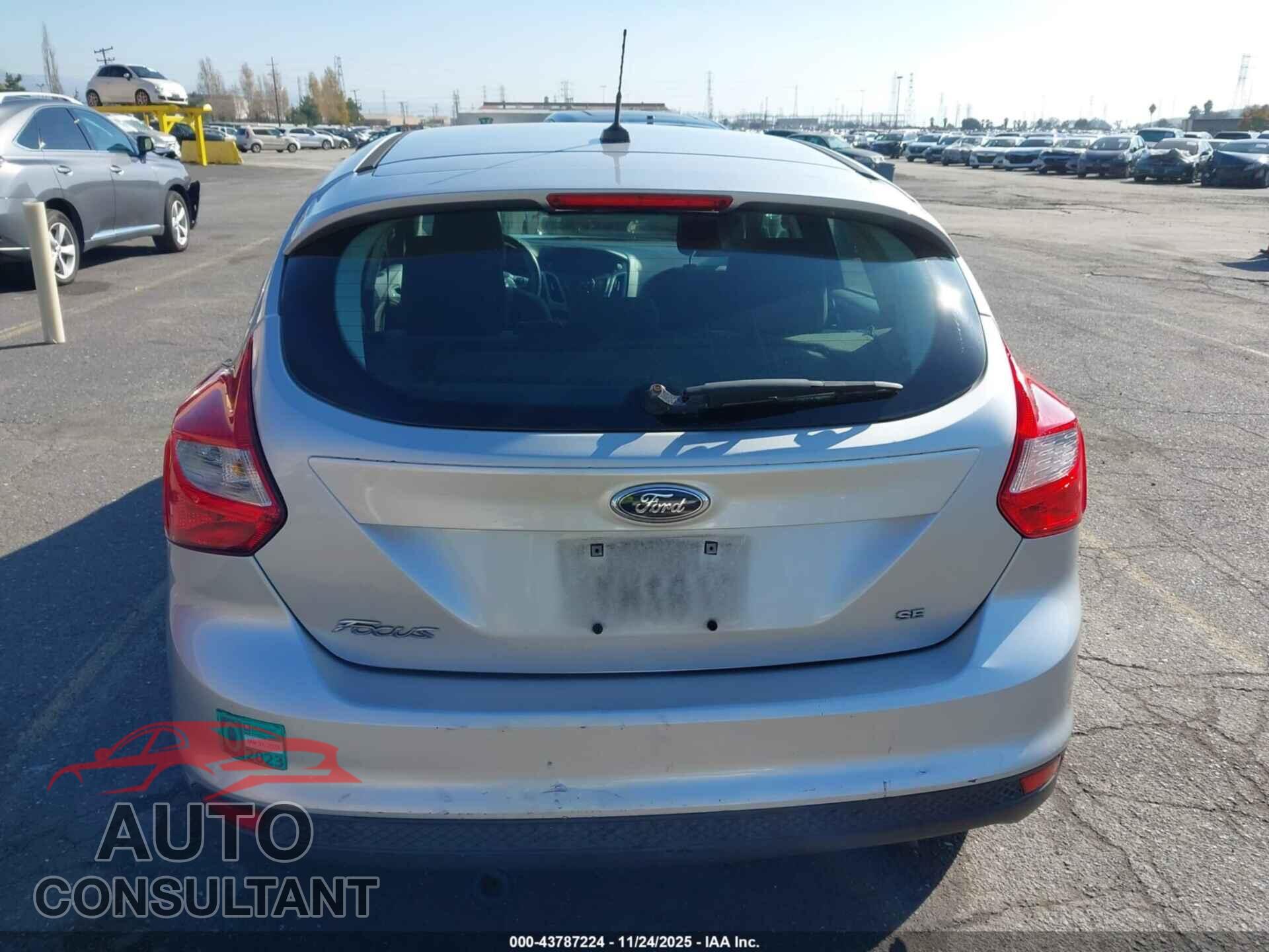FORD FOCUS 2012 - 1FAHP3K24CL236545