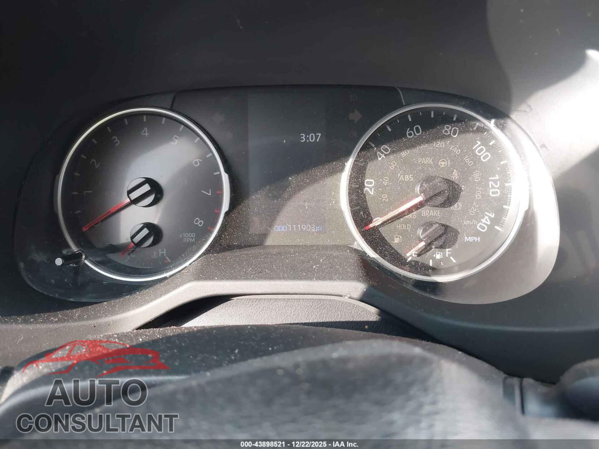 TOYOTA RAV4 2019 - JTMP1RFV3KD040801