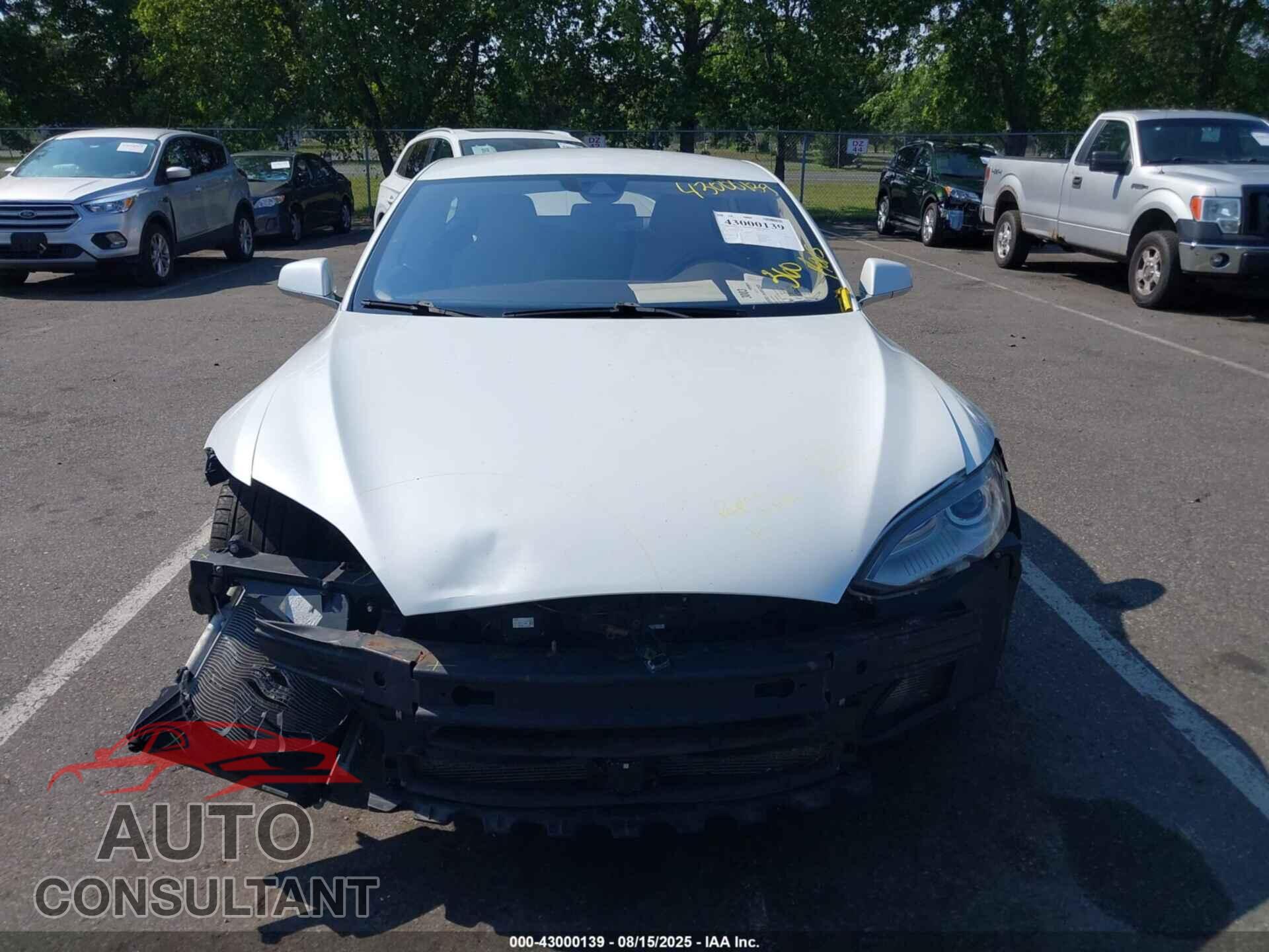 TESLA MODEL S 2015 - 5YJSA1E2XFF114099