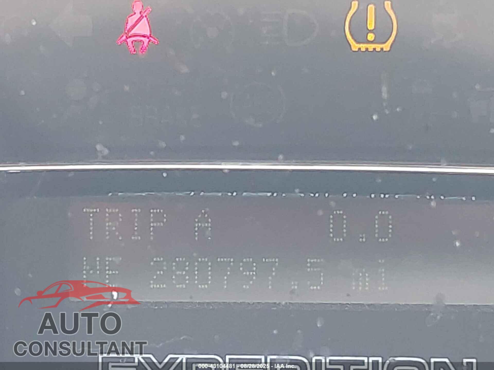 FORD EXPEDITION 2012 - 1FMJU2A5XCEF12382