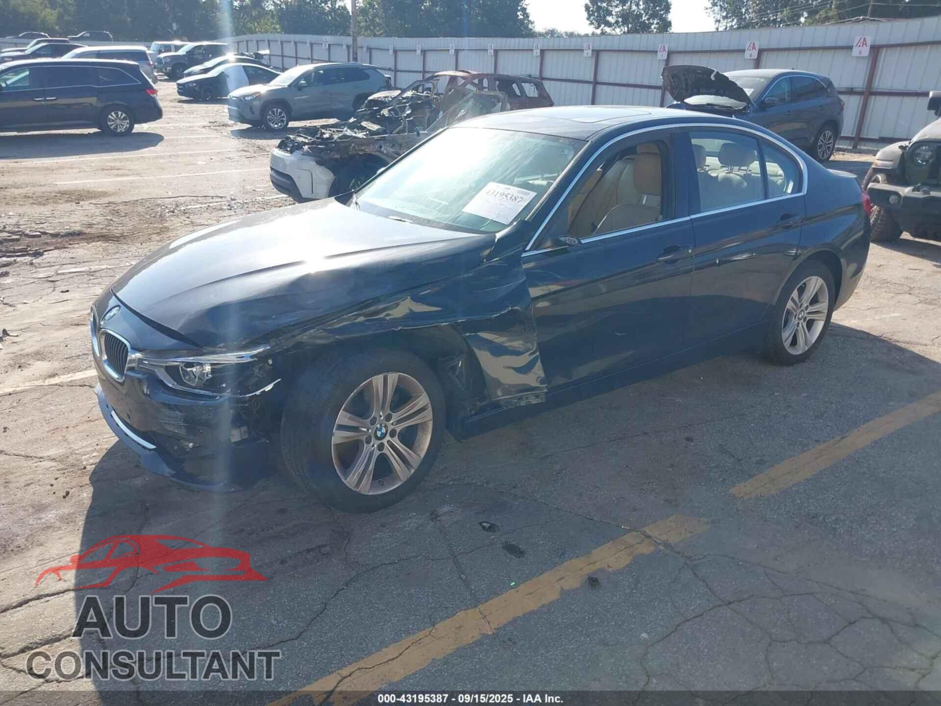 BMW 328I 2016 - WBA8E9G52GNU28088