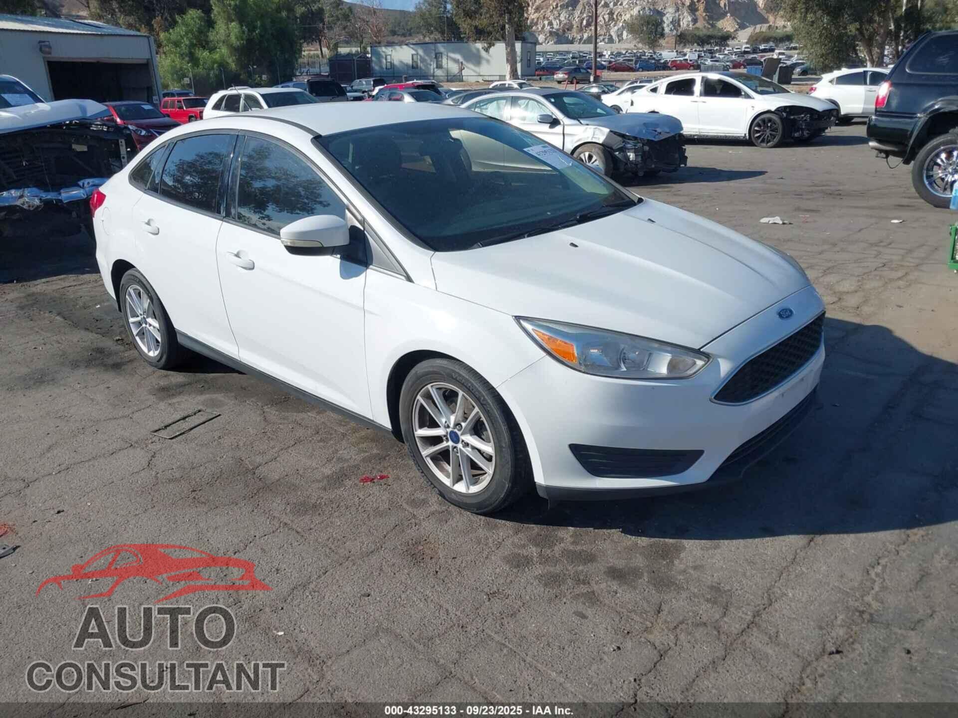 FORD FOCUS 2017 - 1FADP3F25HL230592
