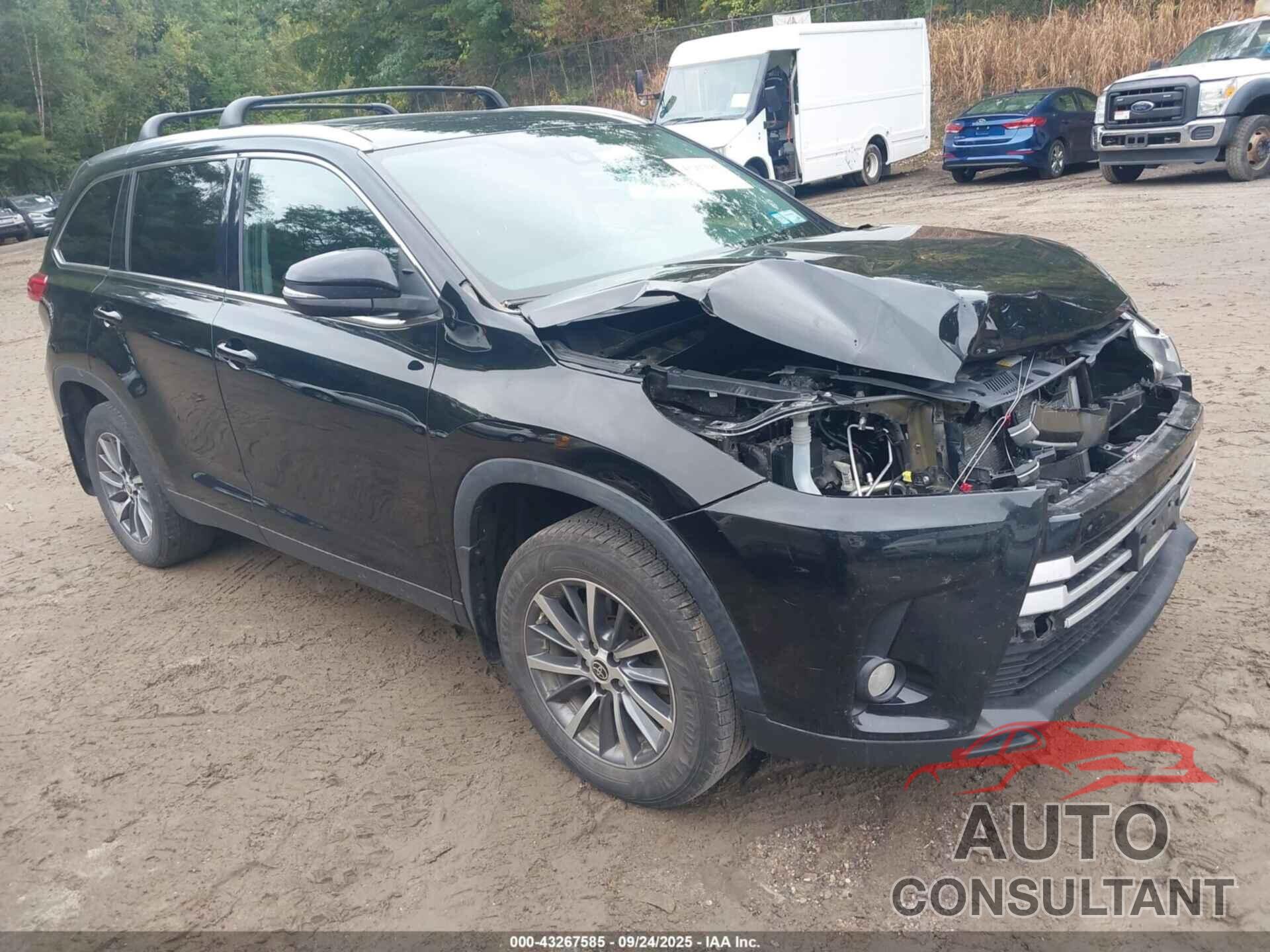 TOYOTA HIGHLANDER 2019 - 5TDJZRFH4KS628610