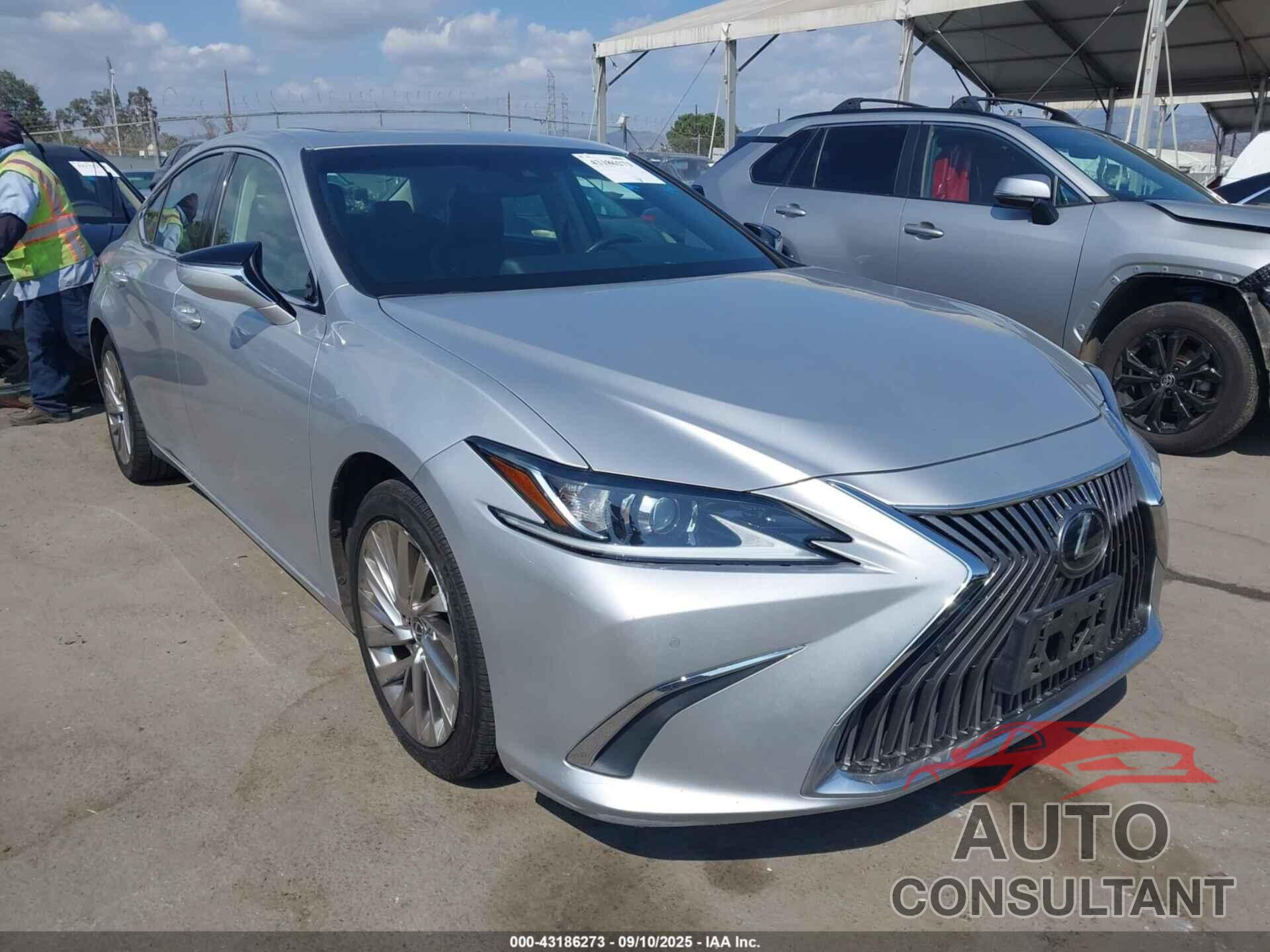 LEXUS ES 350 2020 - 58AEZ1B11LU054626