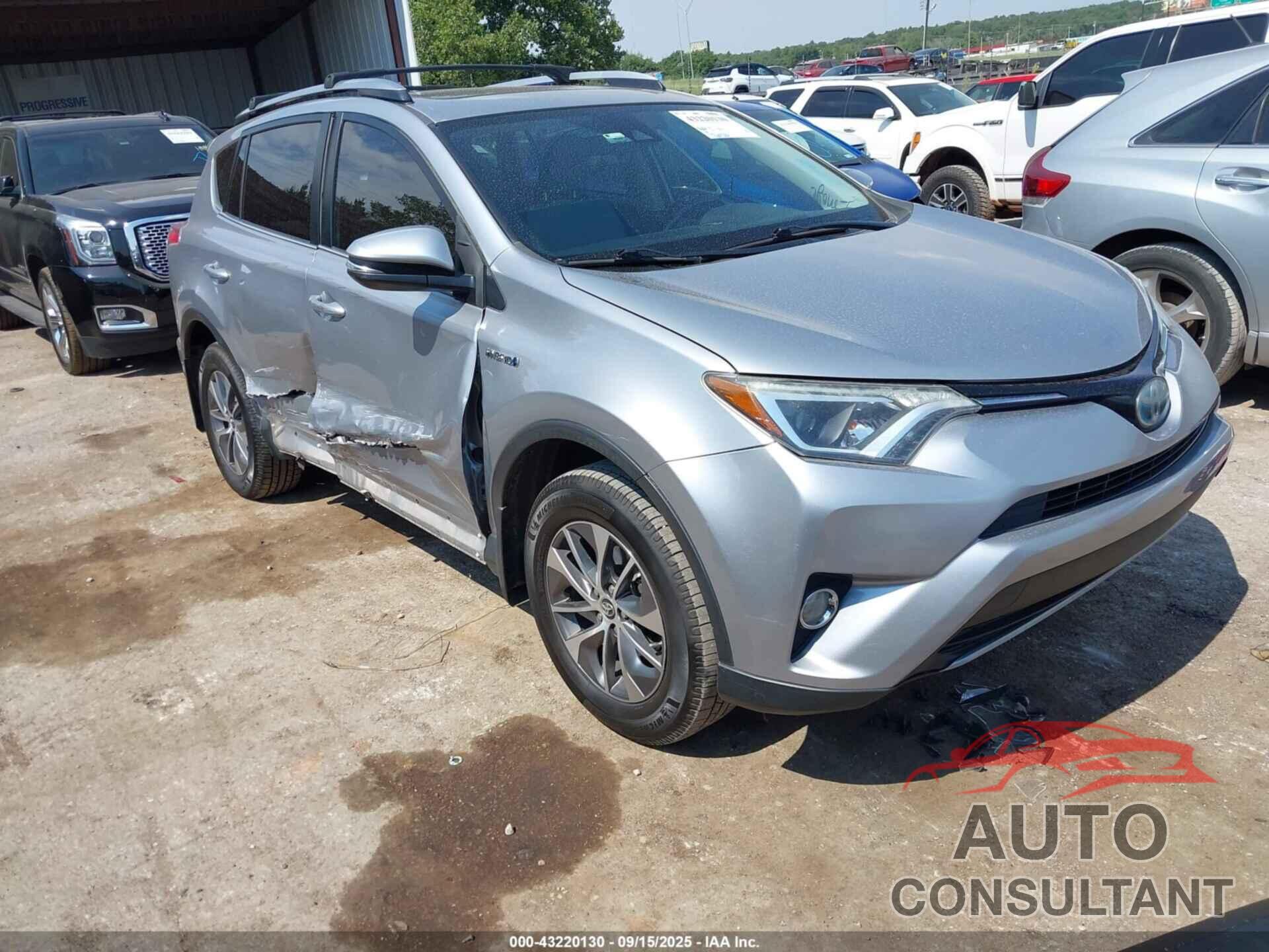 TOYOTA RAV4 HYBRID 2017 - JTMRJREV6HD066327