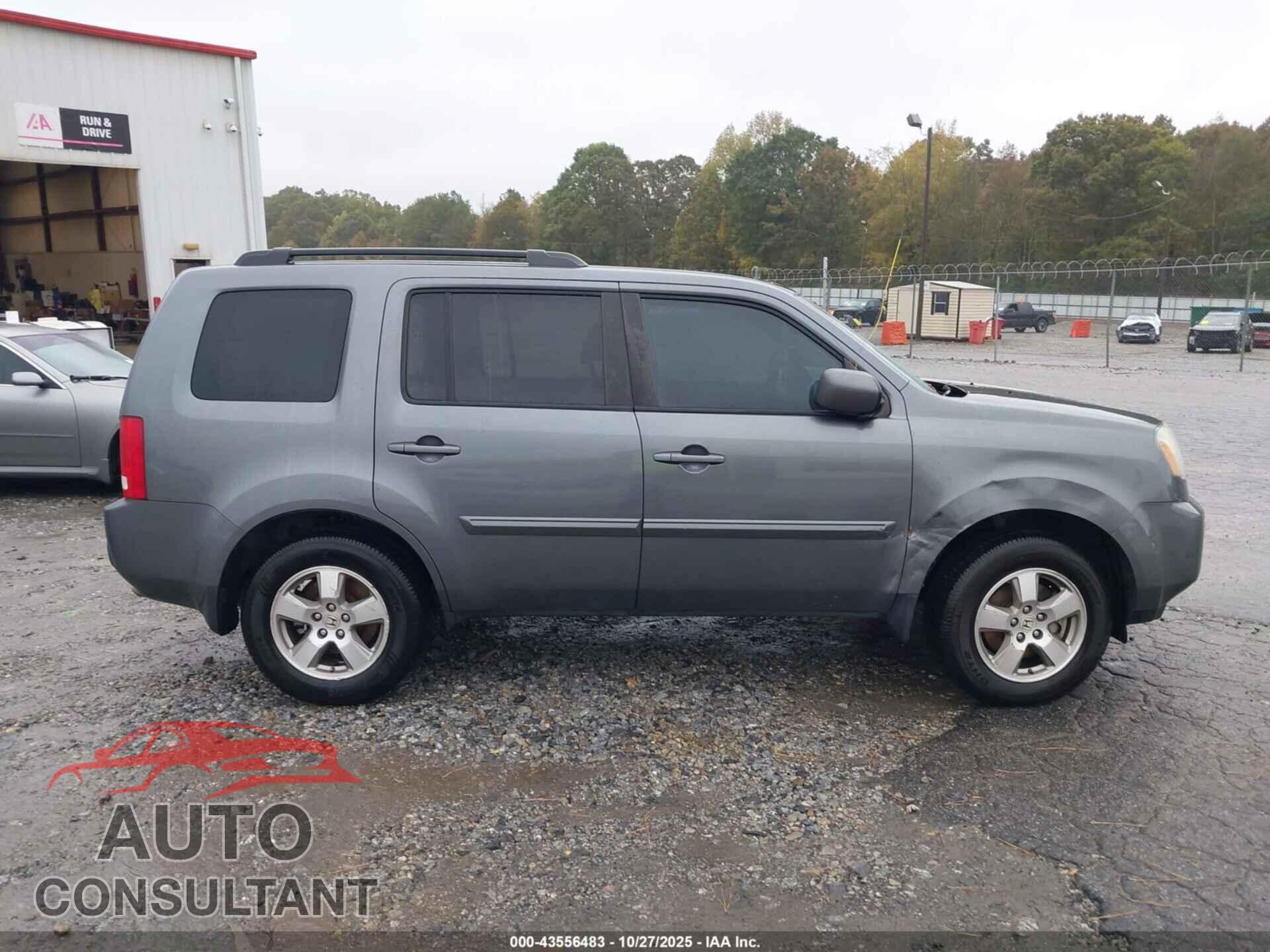 HONDA PILOT 2011 - 5FNYF3H60BB058089