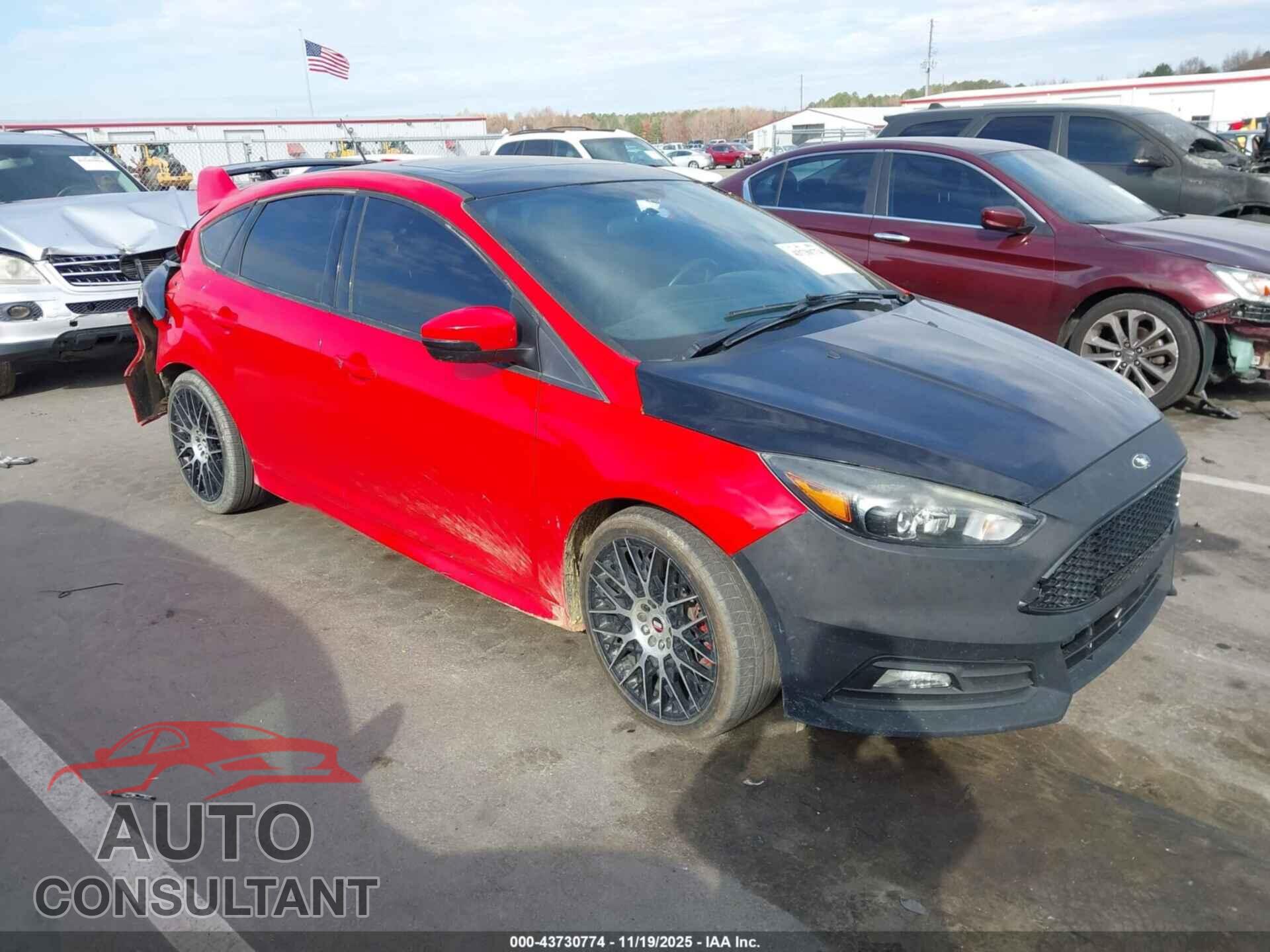 FORD FOCUS ST 2015 - 1FADP3L99FL338535