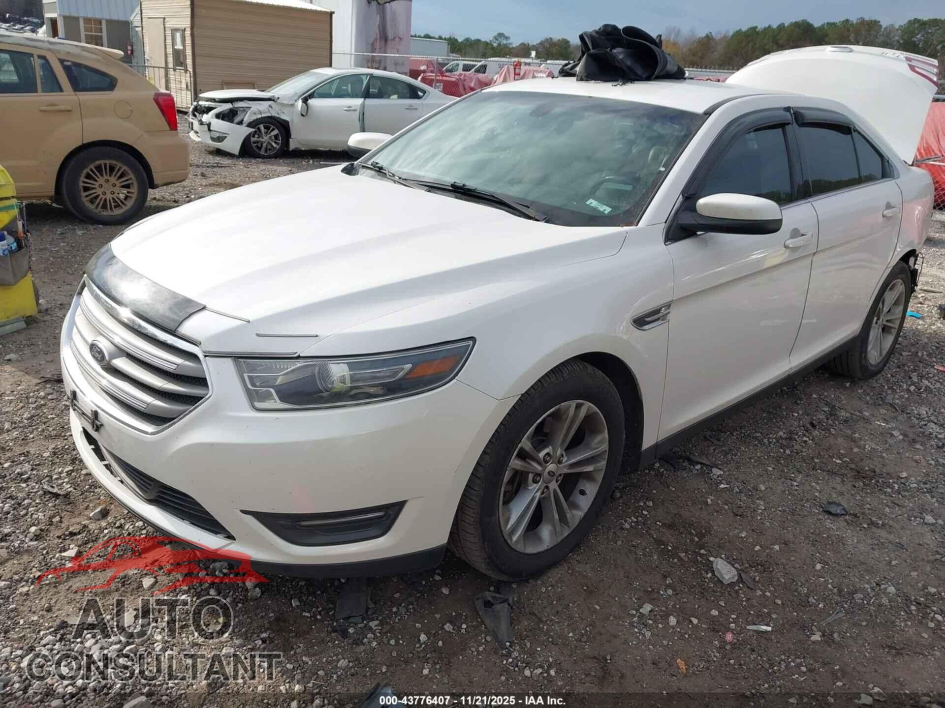 FORD TAURUS 2014 - 1FAHP2E82EG184449