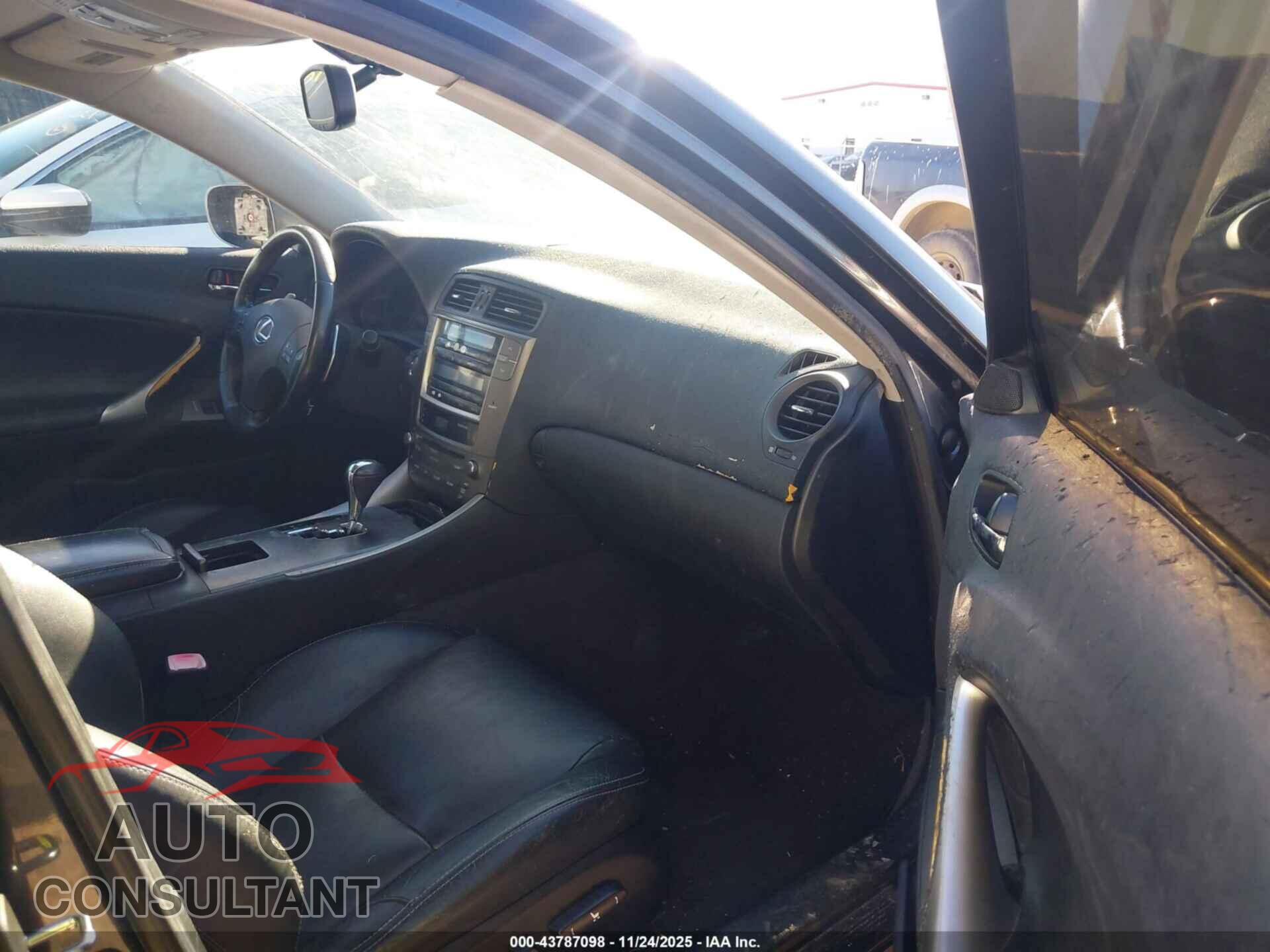 LEXUS IS 250 2010 - JTHBF5C26A5111379