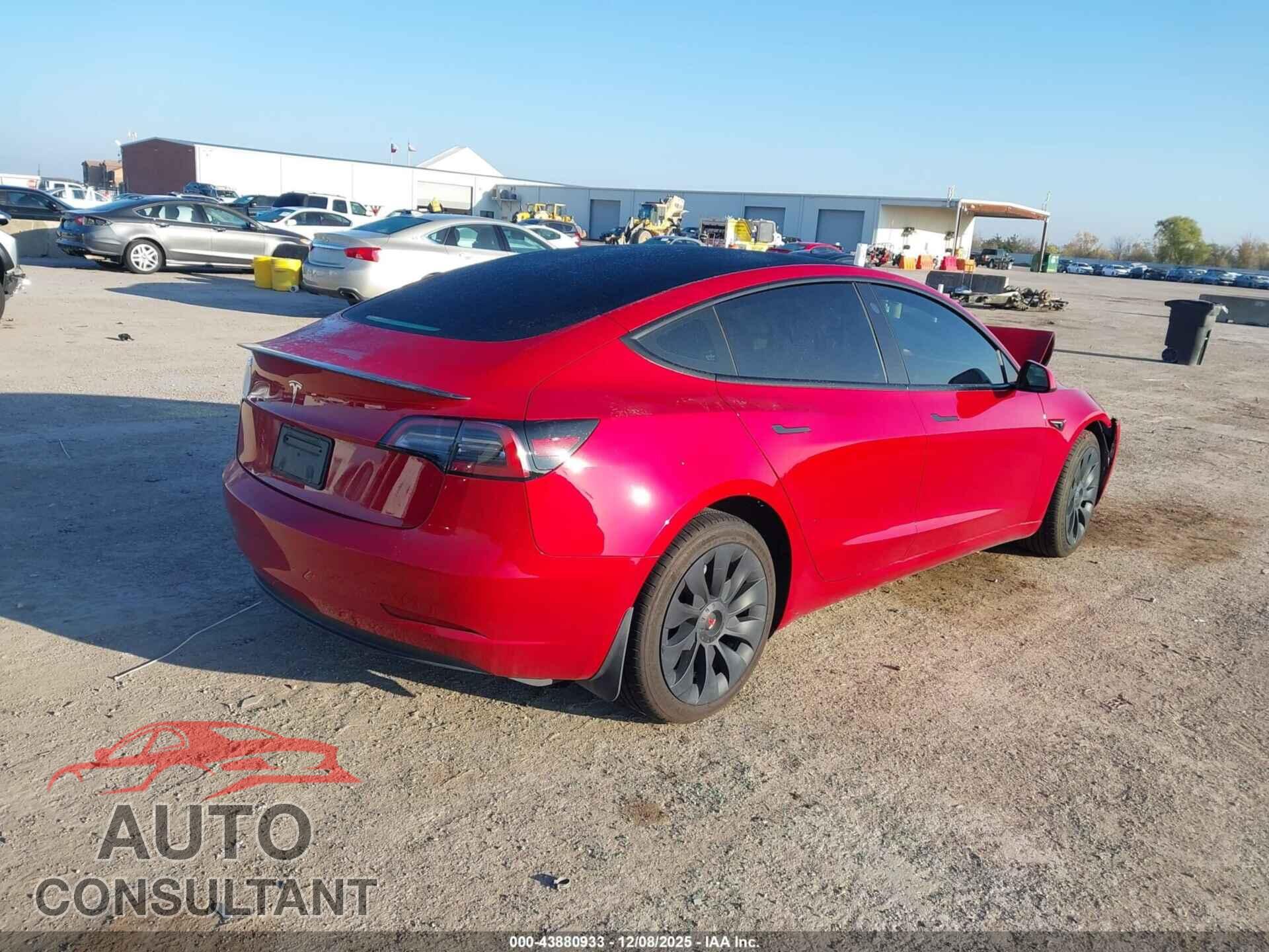 TESLA MODEL 3 2023 - 5YJ3E1EA6PF585619