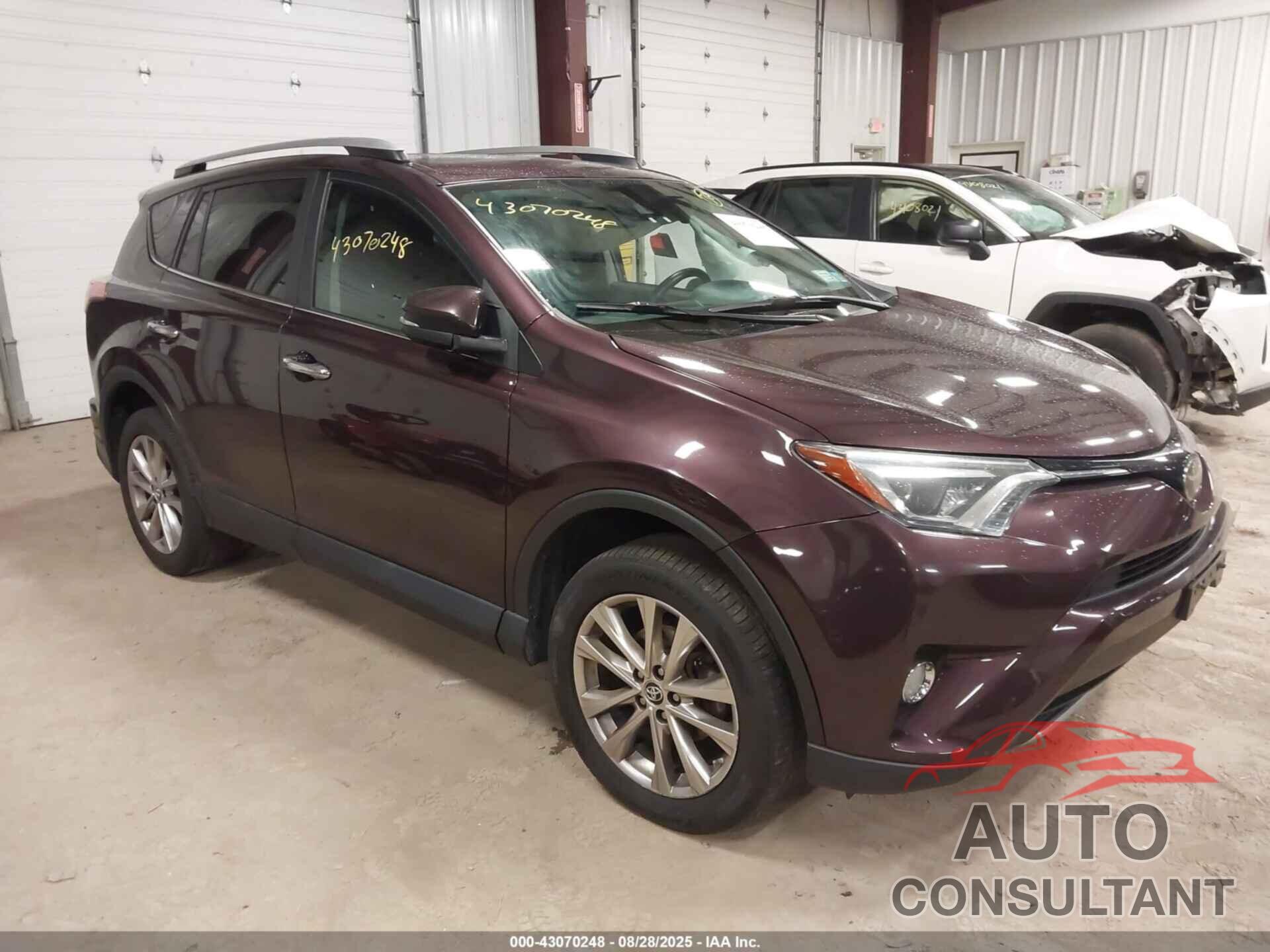 TOYOTA RAV4 2018 - 2T3DFREV5JW766733