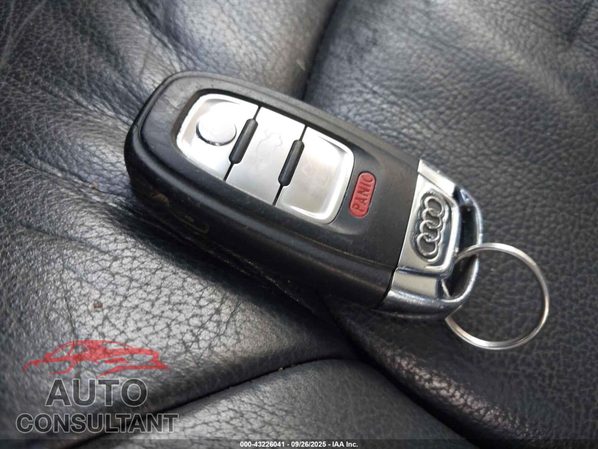 AUDI A4 2013 - WAUBFAFL6DN032701