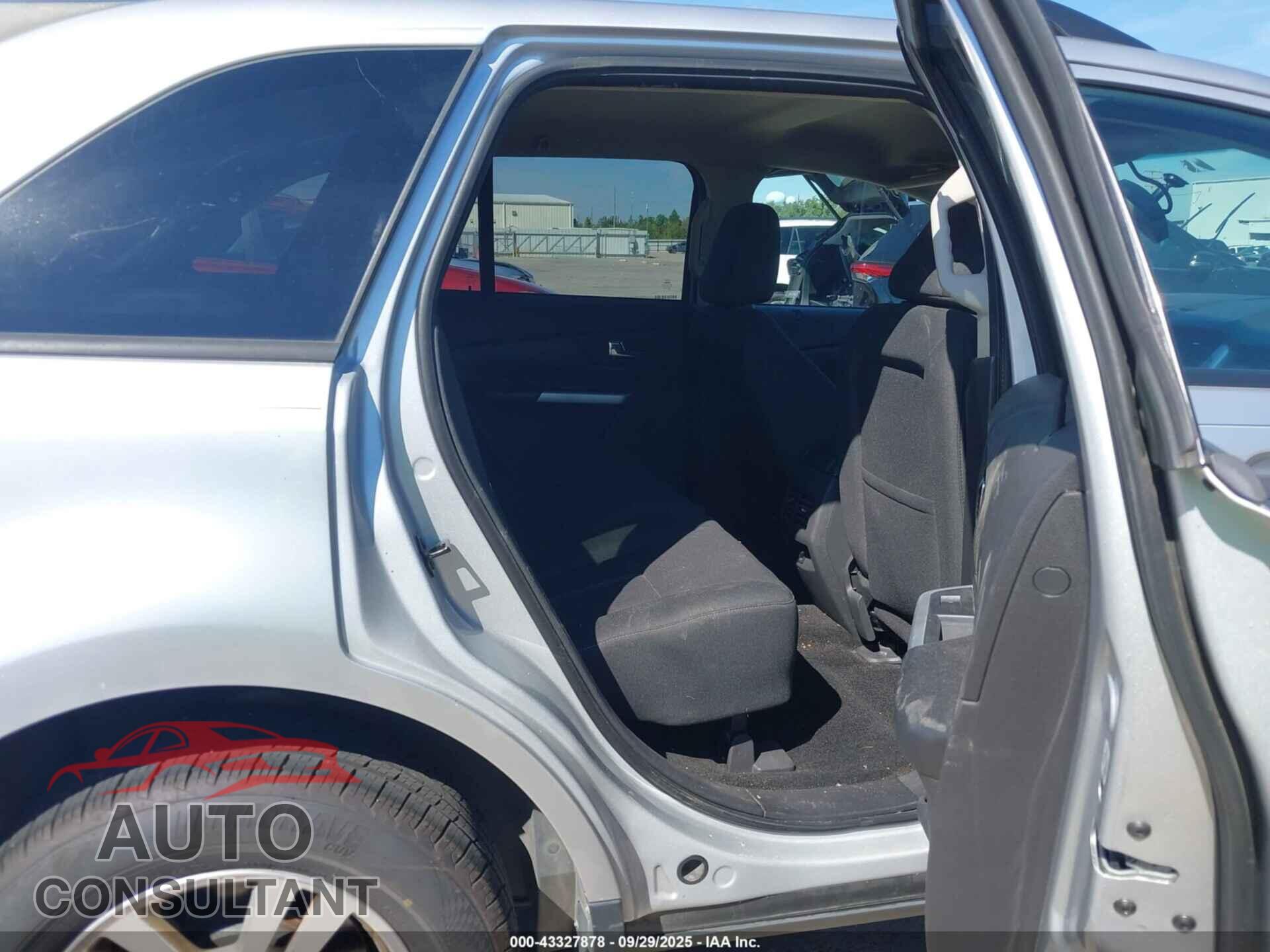 FORD EDGE 2011 - 2FMDK3GC6BBB10951