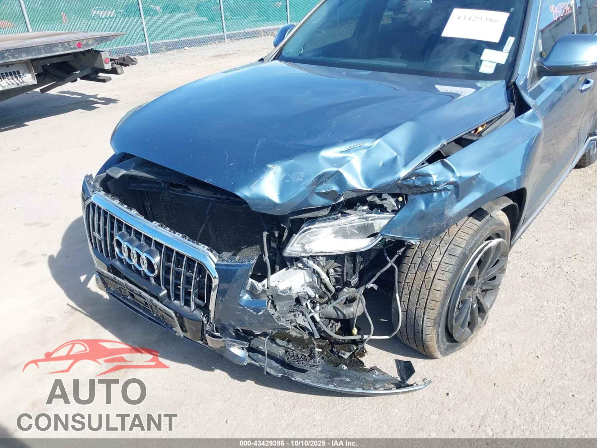AUDI Q5 2015 - WA1LFAFP8FA045951