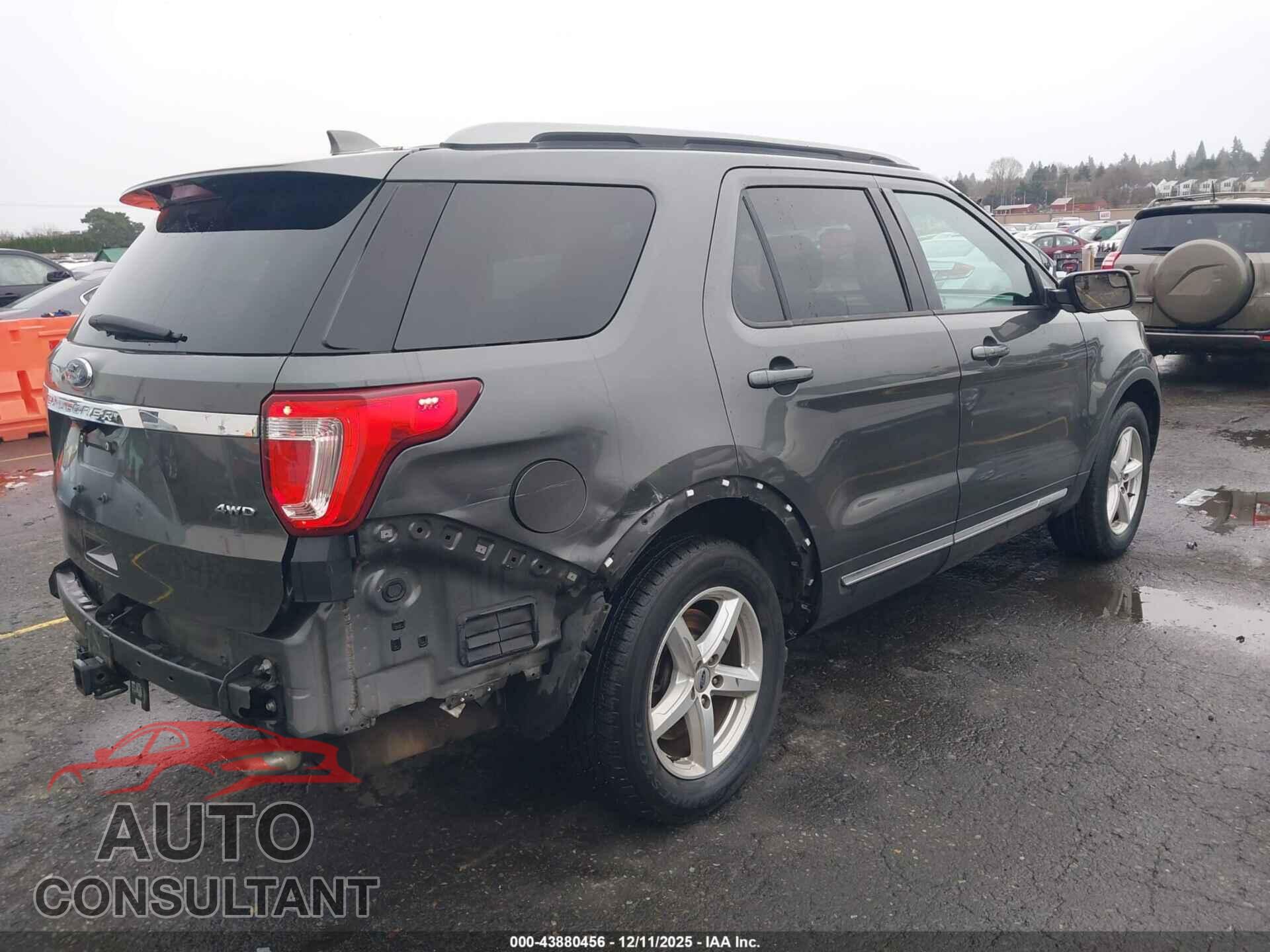 FORD EXPLORER 2017 - 1FM5K8D89HGA62526