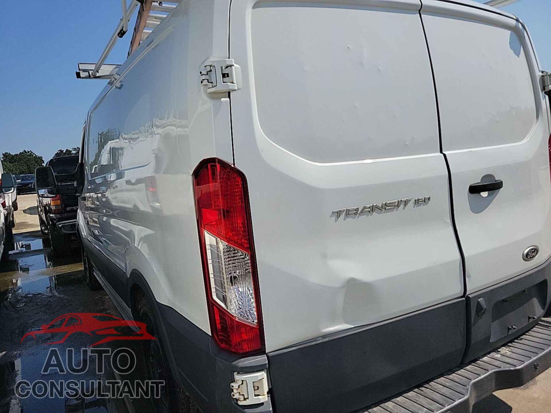 FORD TRANSIT 2017 - 1FTYE1YM2HKB12820