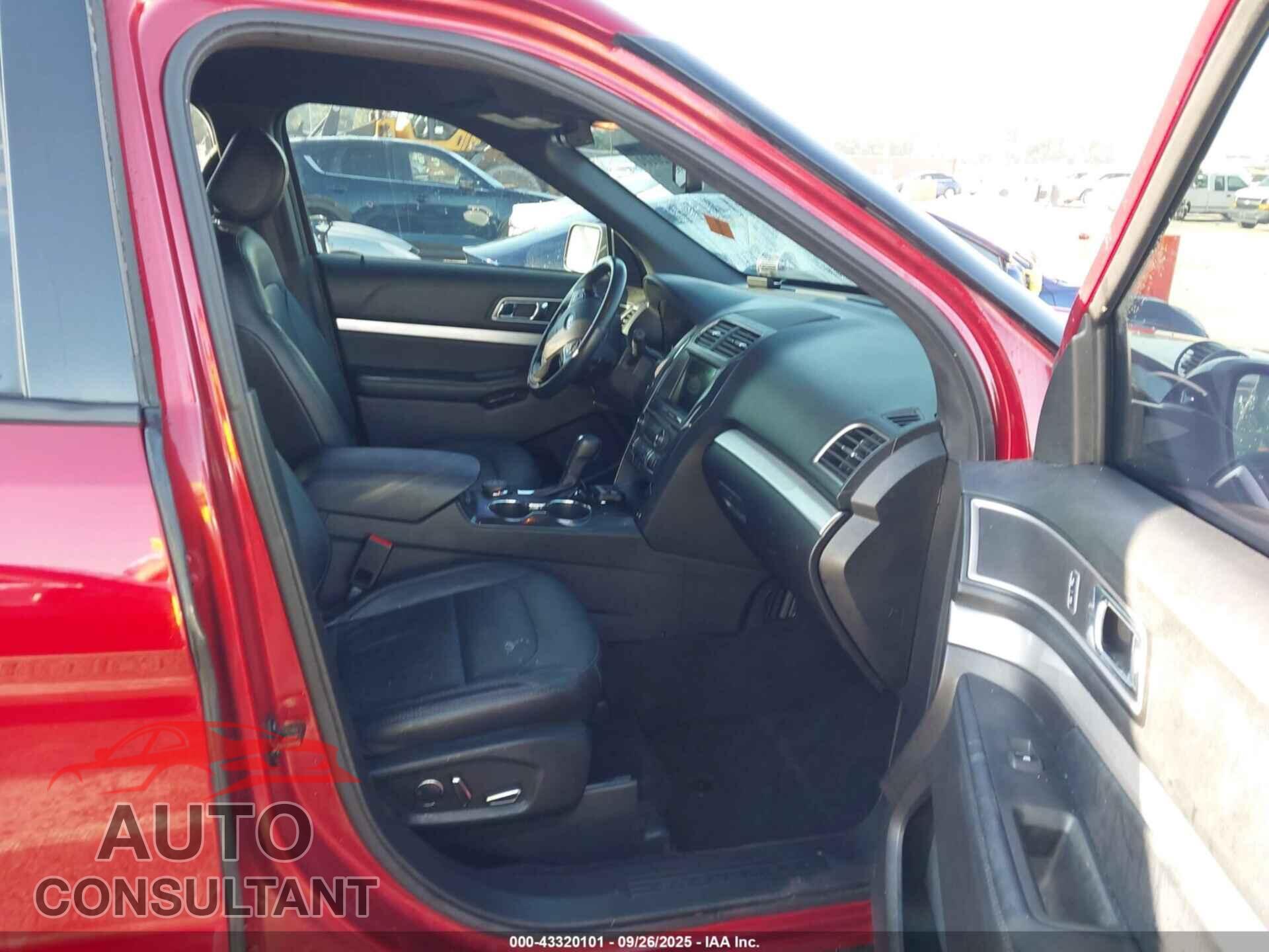 FORD EXPLORER 2017 - 1FM5K8D89HGD87502