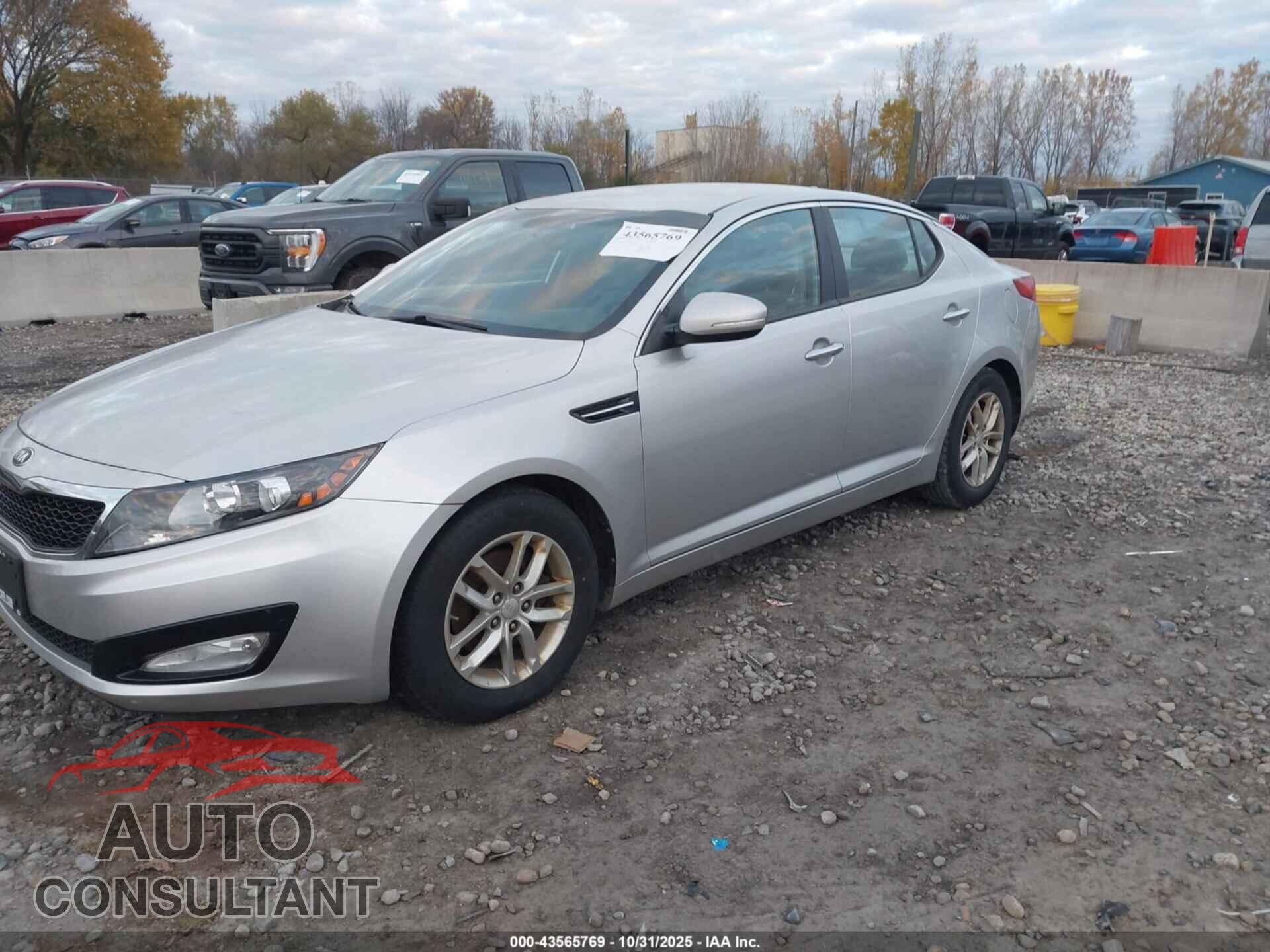 KIA OPTIMA 2013 - KNAGM4A75D5352602