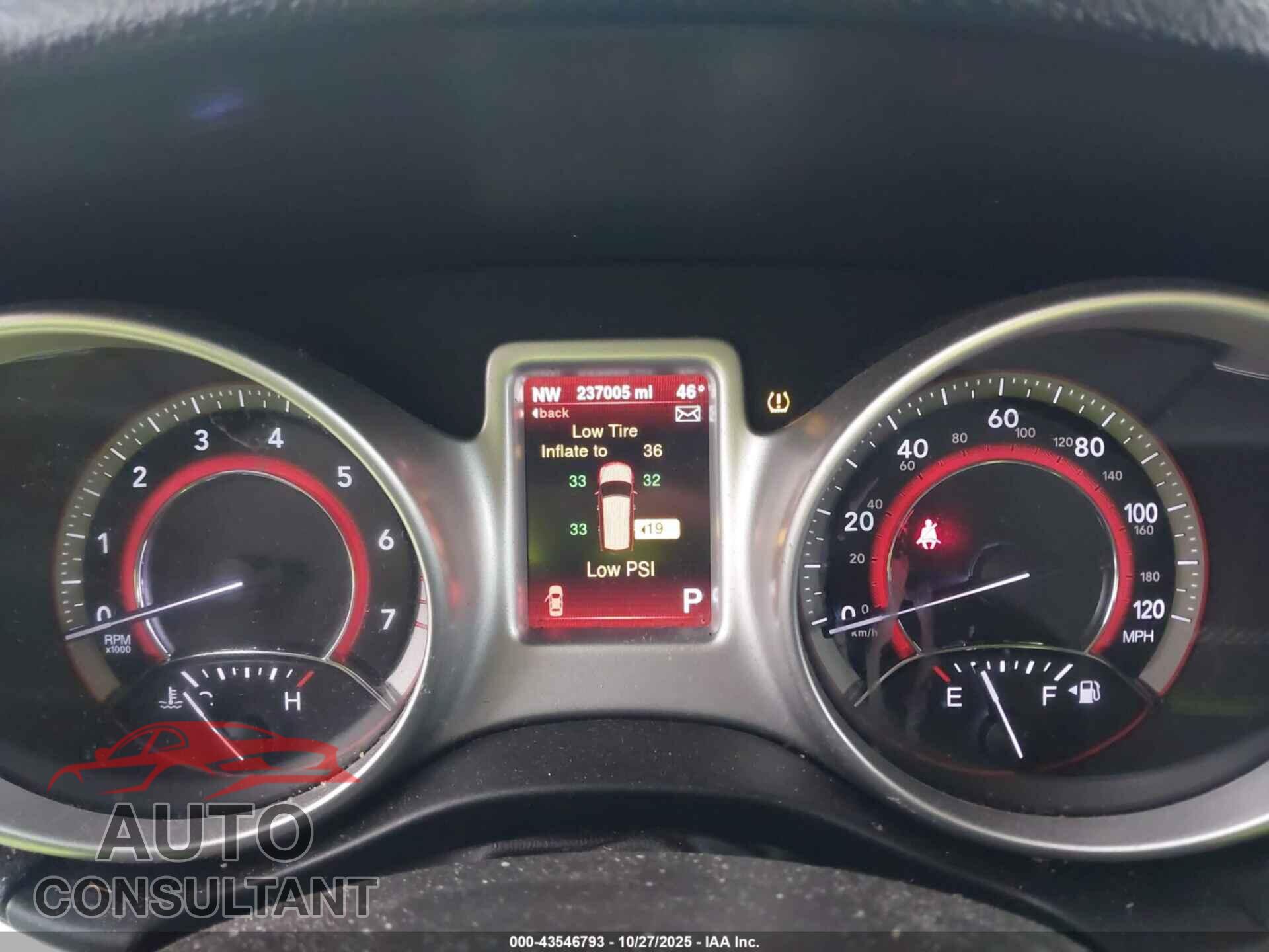 DODGE JOURNEY 2015 - 3C4PDCBB4FT573305