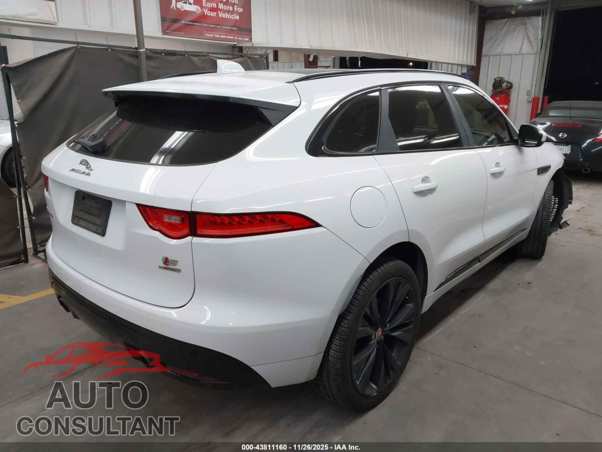 JAGUAR F-PACE 2018 - SADCM2FVXJA240415