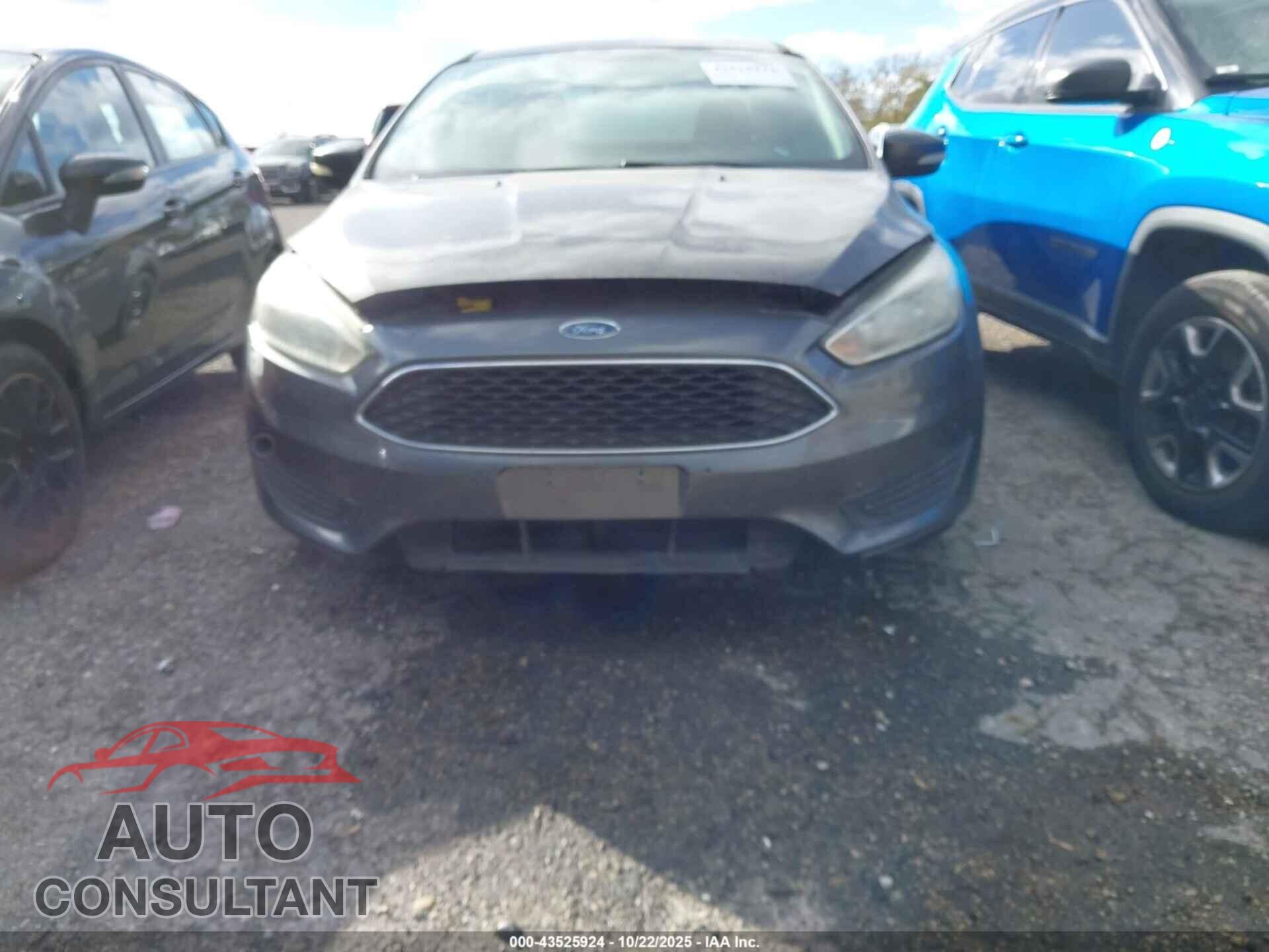 FORD FOCUS 2015 - 1FADP3F26FL341746