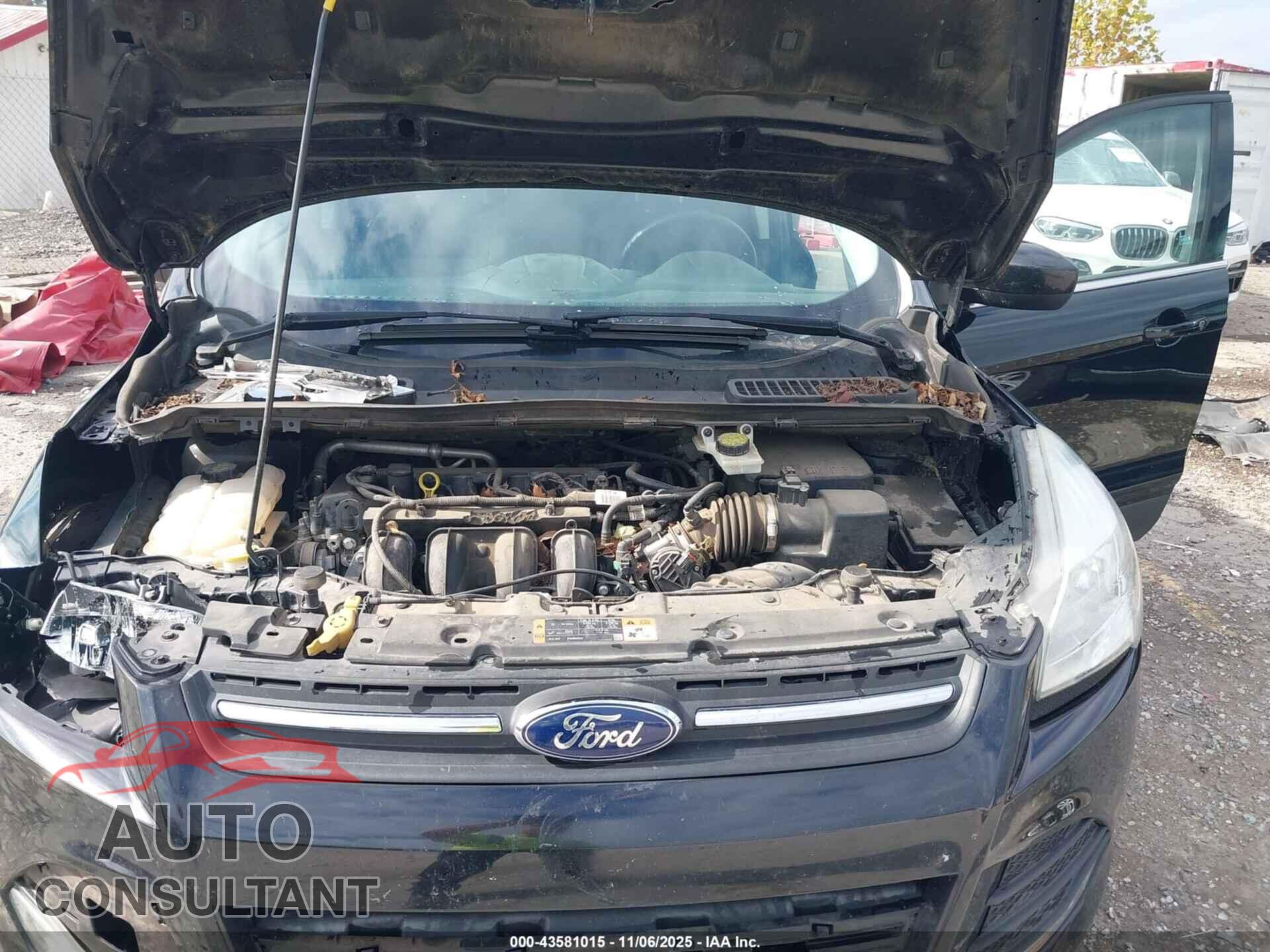 FORD ESCAPE 2016 - 1FMCU0G71GUA77253