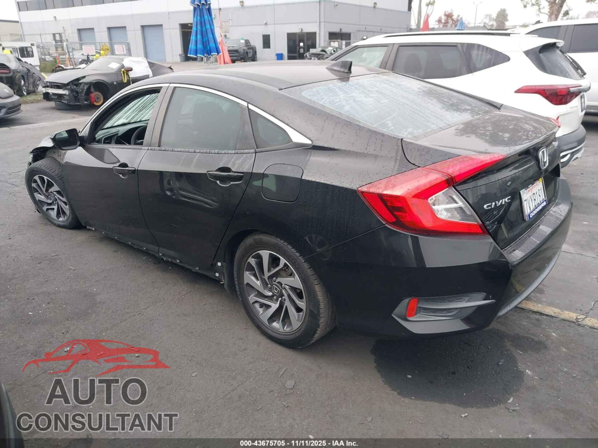 HONDA CIVIC 2017 - 19XFC2F77HE201298
