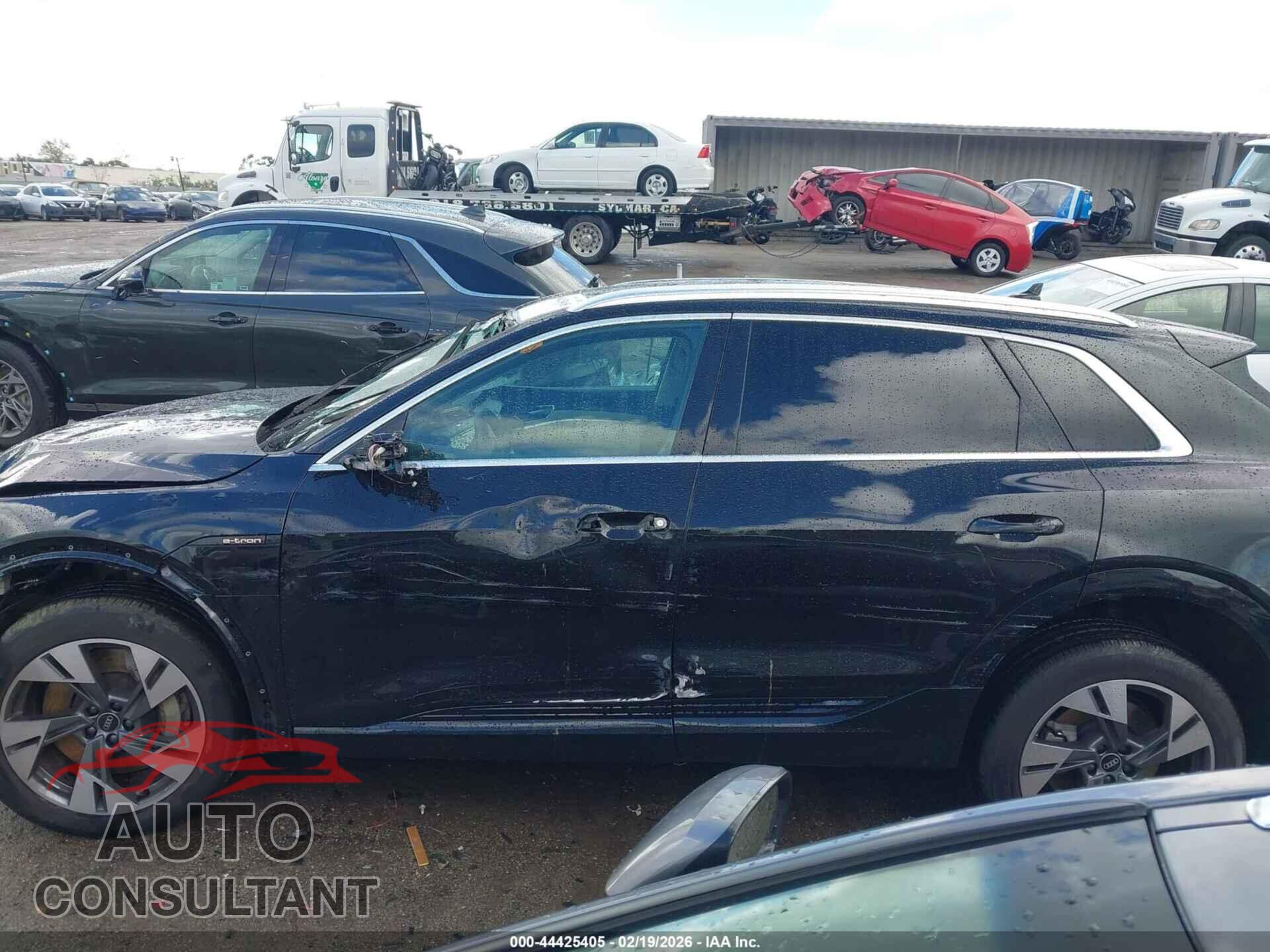 AUDI E-TRON 2021 - WA1AAAGE9MB033608