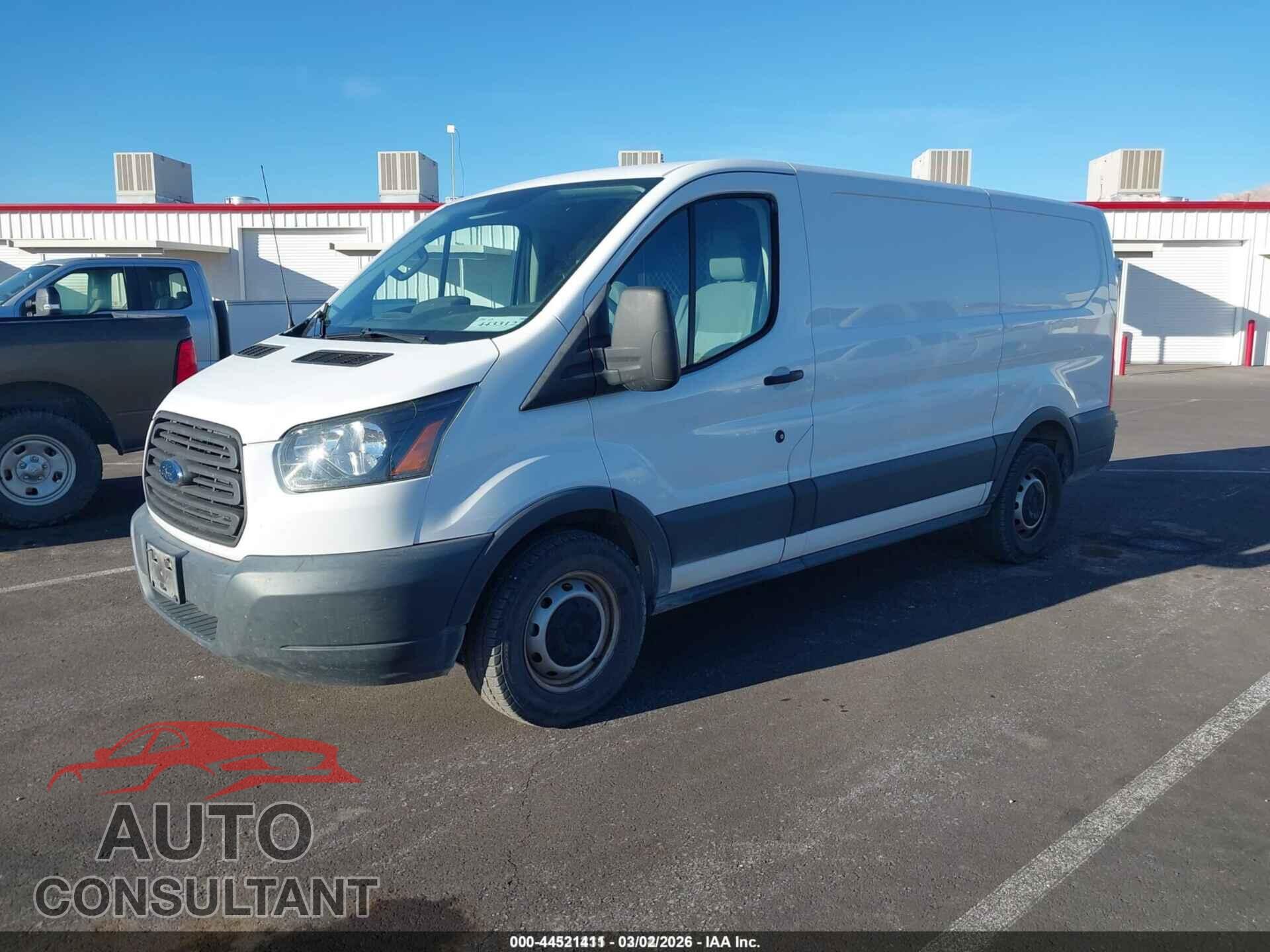 FORD TRANSIT-150 2015 - 1FTNE1YM5FKB30101