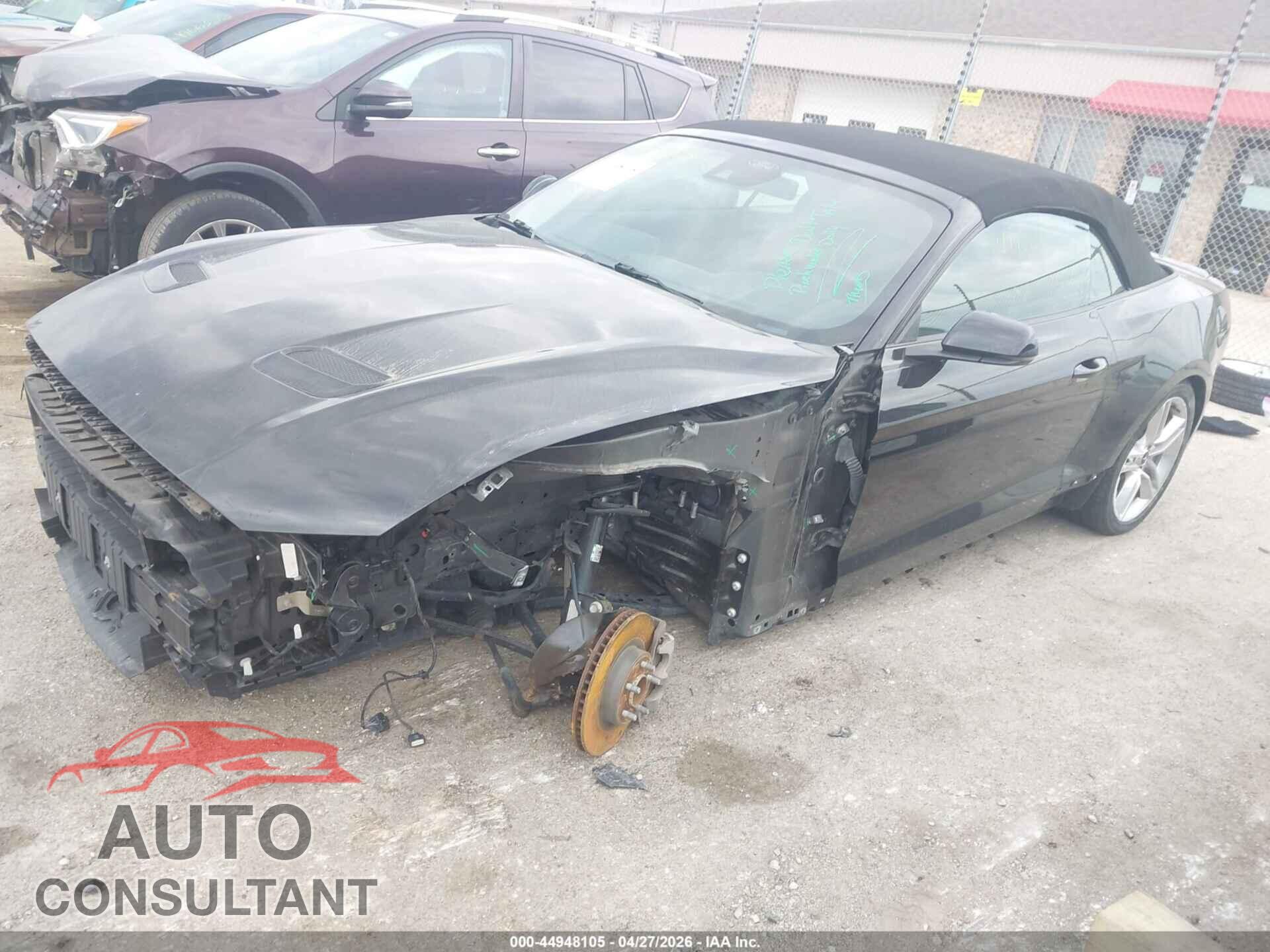 FORD MUSTANG 2021 - 1FATP8UH2M5137351