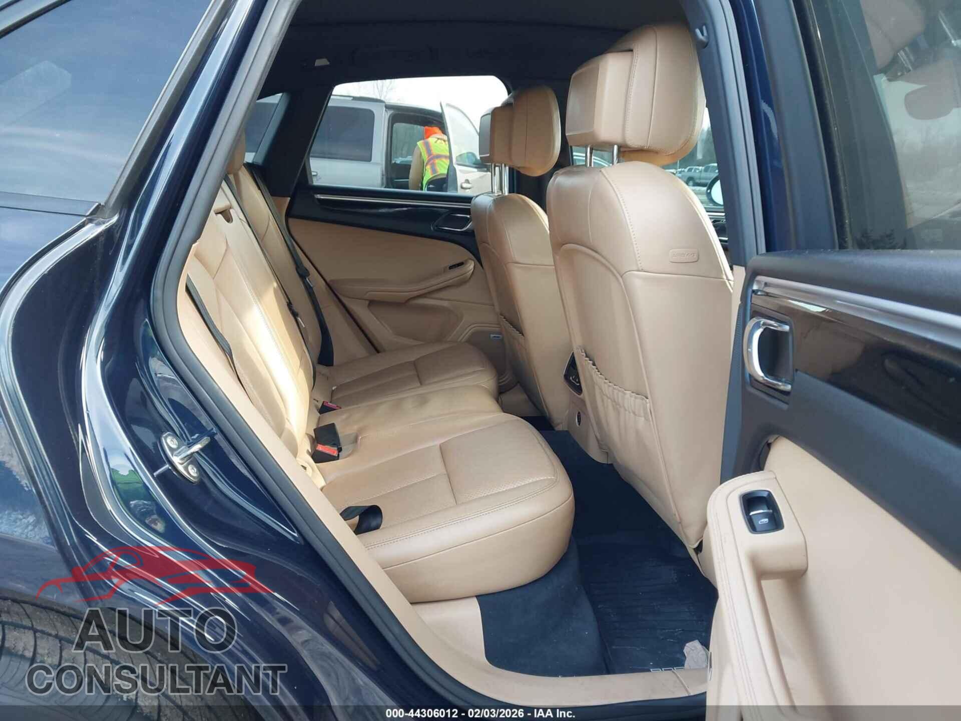 PORSCHE MACAN 2017 - WP1AA2A51HLB02293