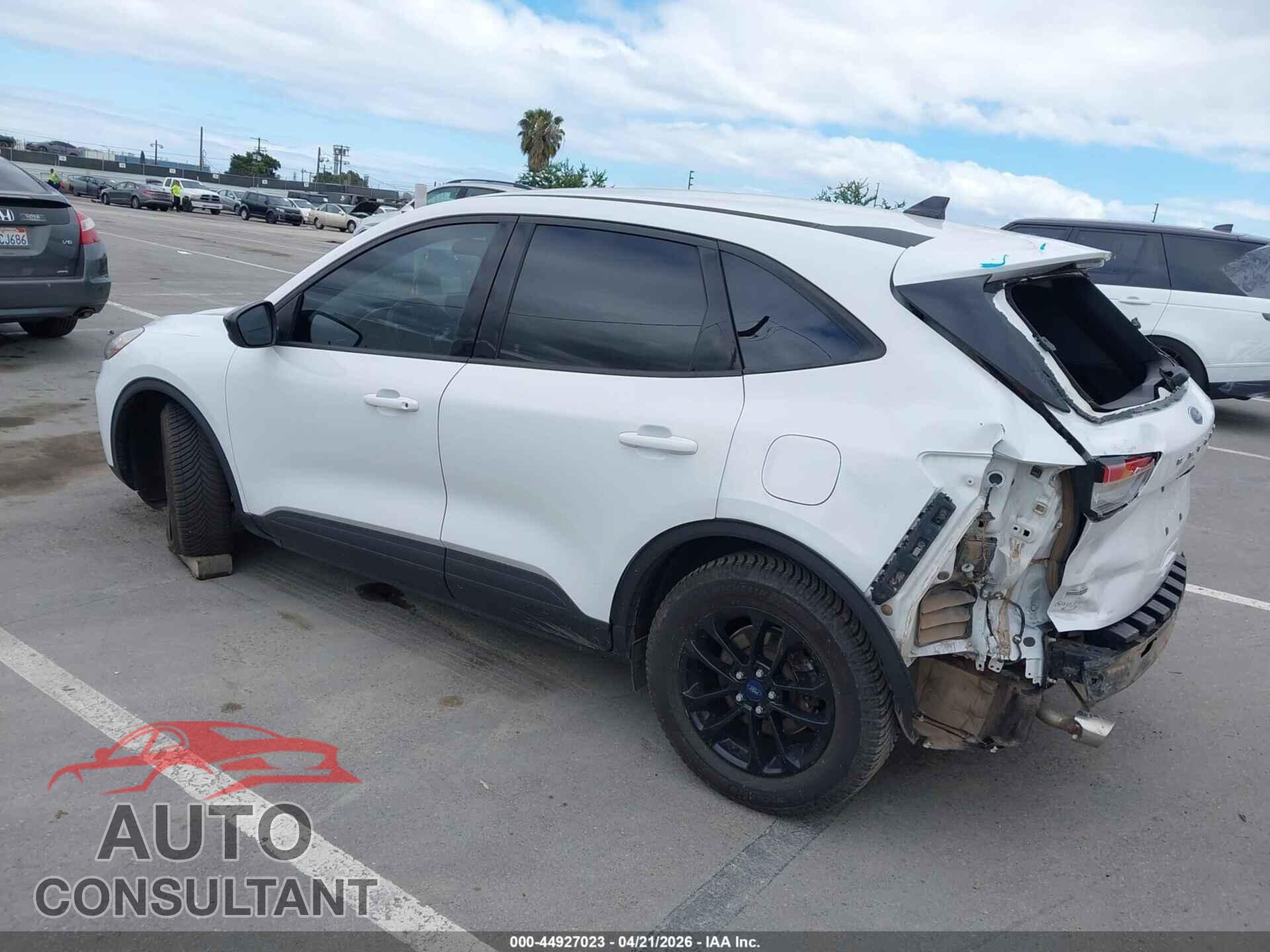 FORD ESCAPE 2020 - 1FMCU0BZ6LUA80667