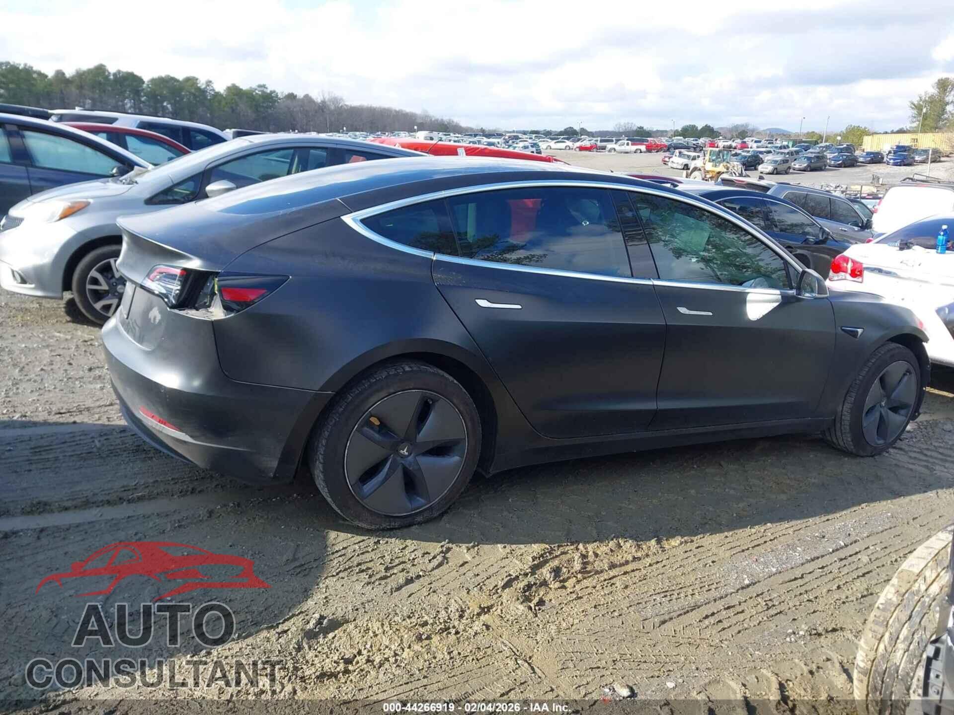 TESLA MODEL 3 2019 - 5YJ3E1EA6KF362425