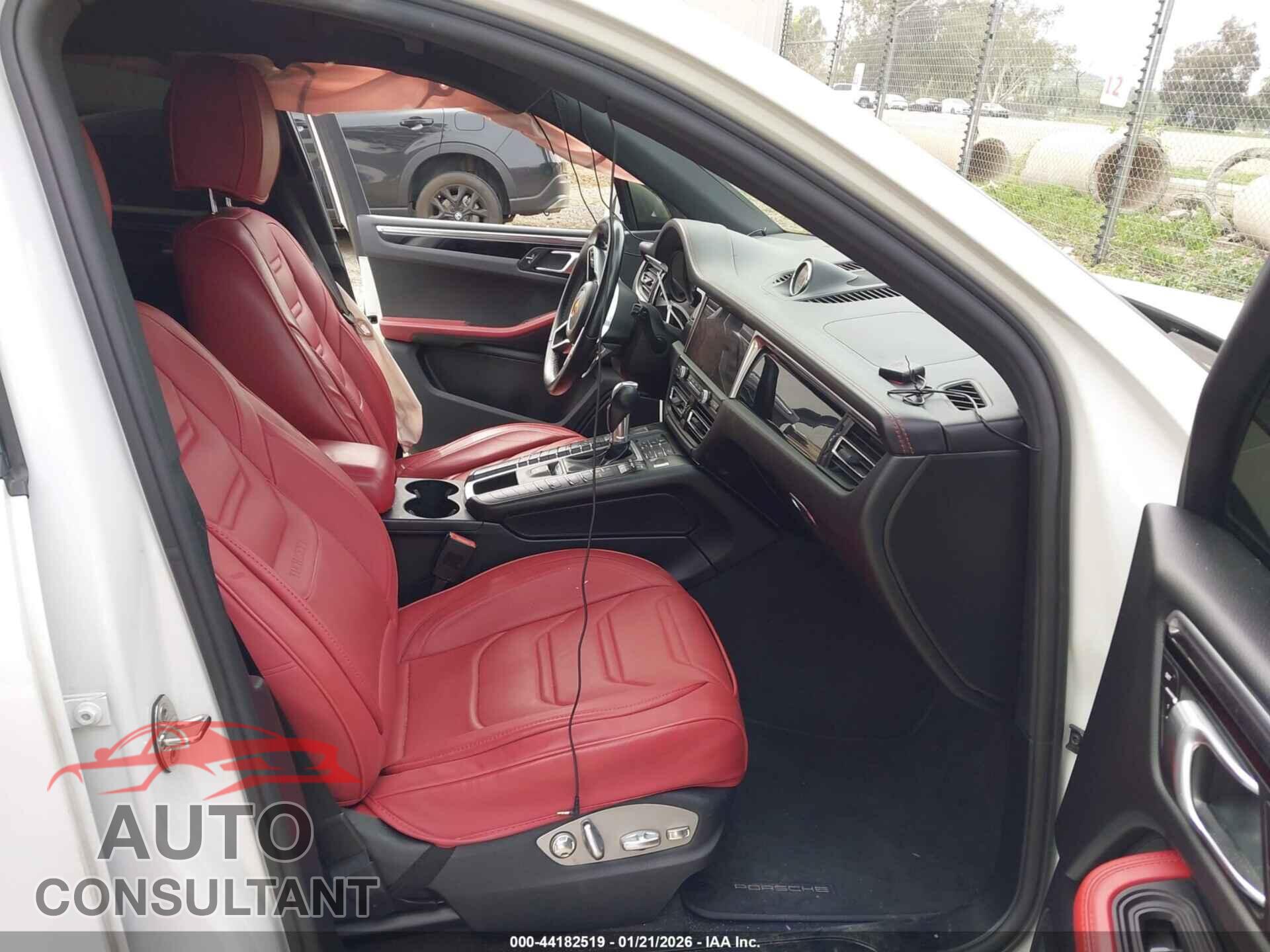 PORSCHE MACAN 2020 - WP1AA2A55LLB13385
