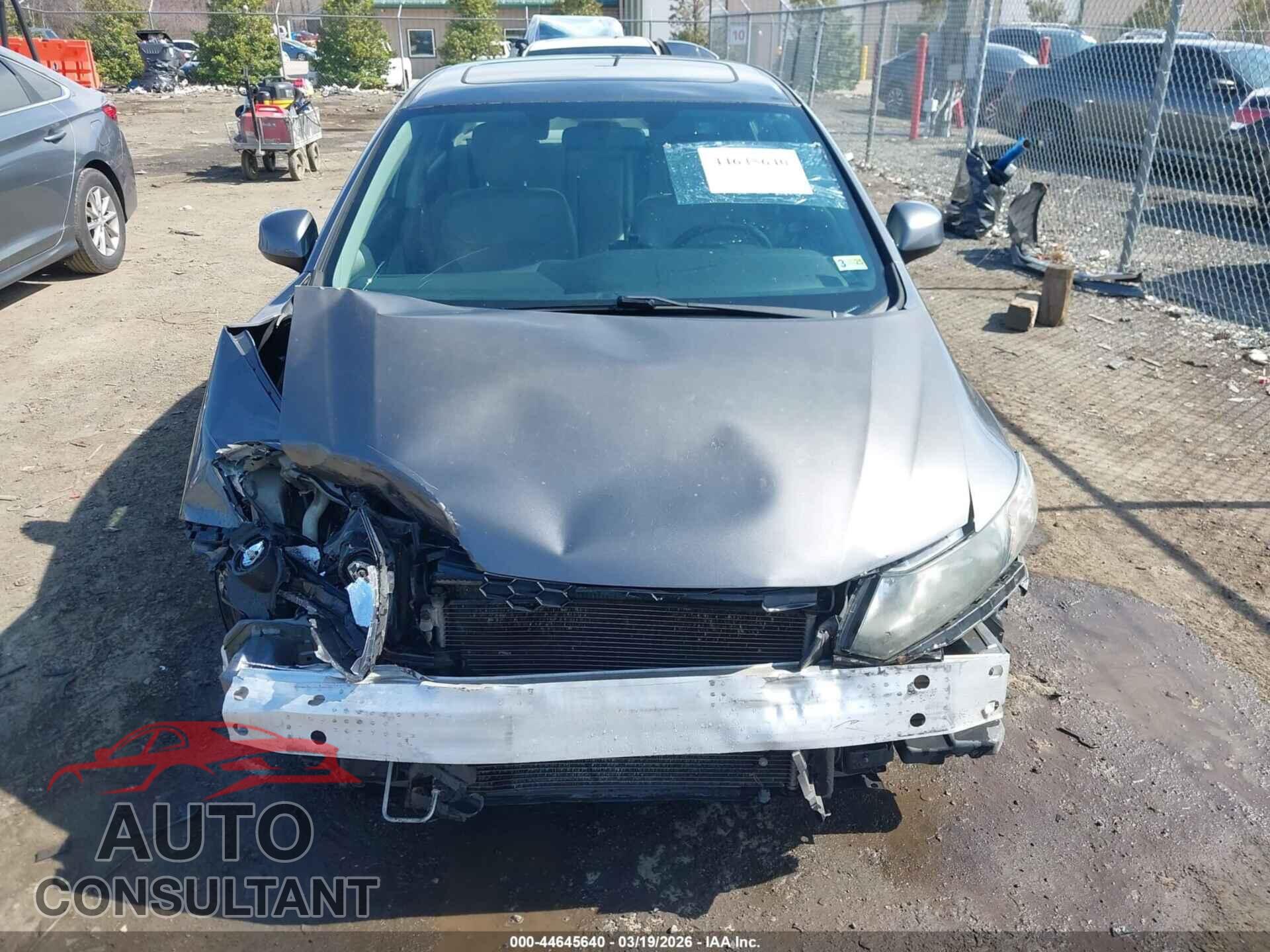 HONDA CIVIC 2013 - 19XFB2F9XDE047376