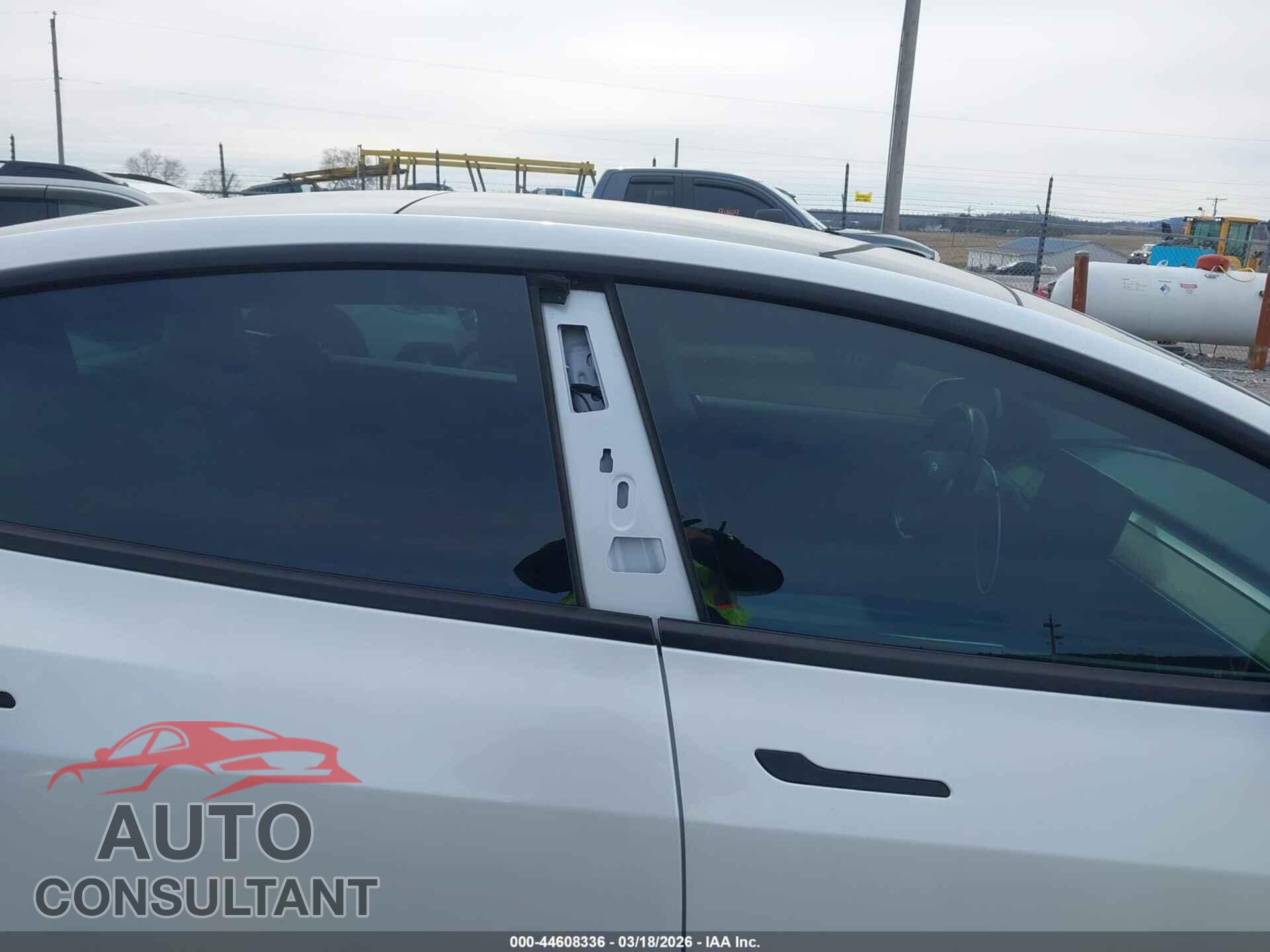 TESLA MODEL 3 2021 - 5YJ3E1EA5MF854186