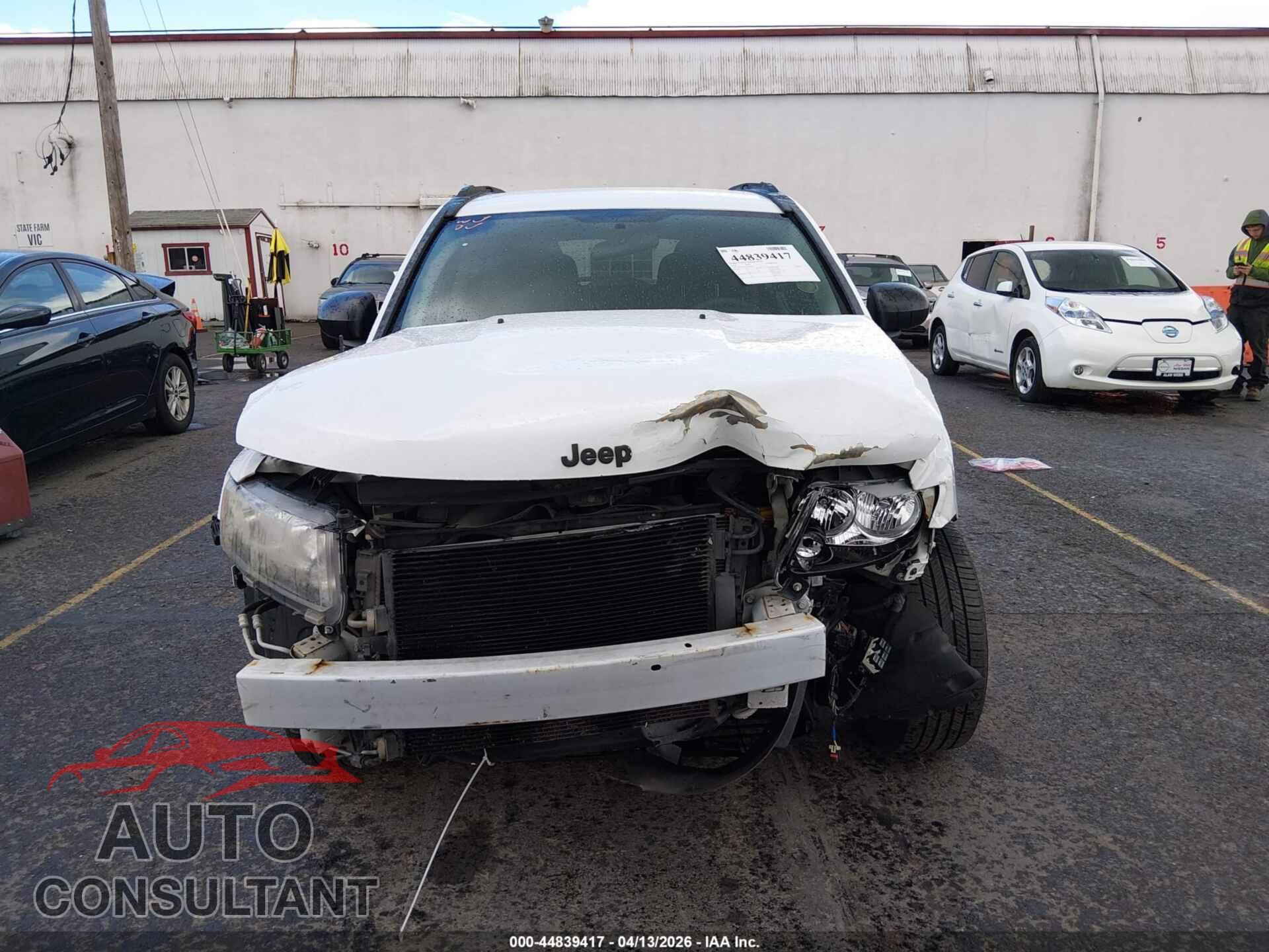 JEEP COMPASS 2014 - 1C4NJCBA5ED642675