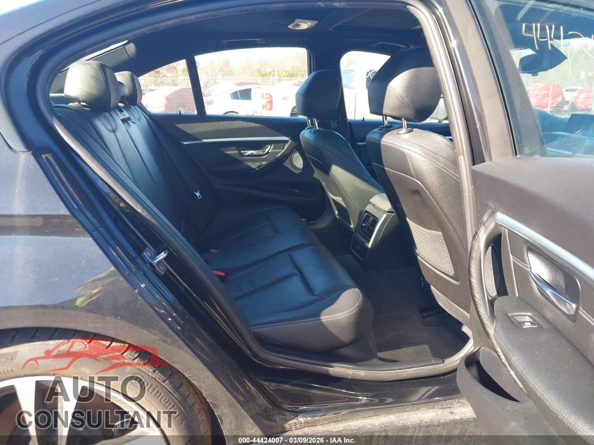 BMW 330I 2018 - WBA8D9C53JEM31713