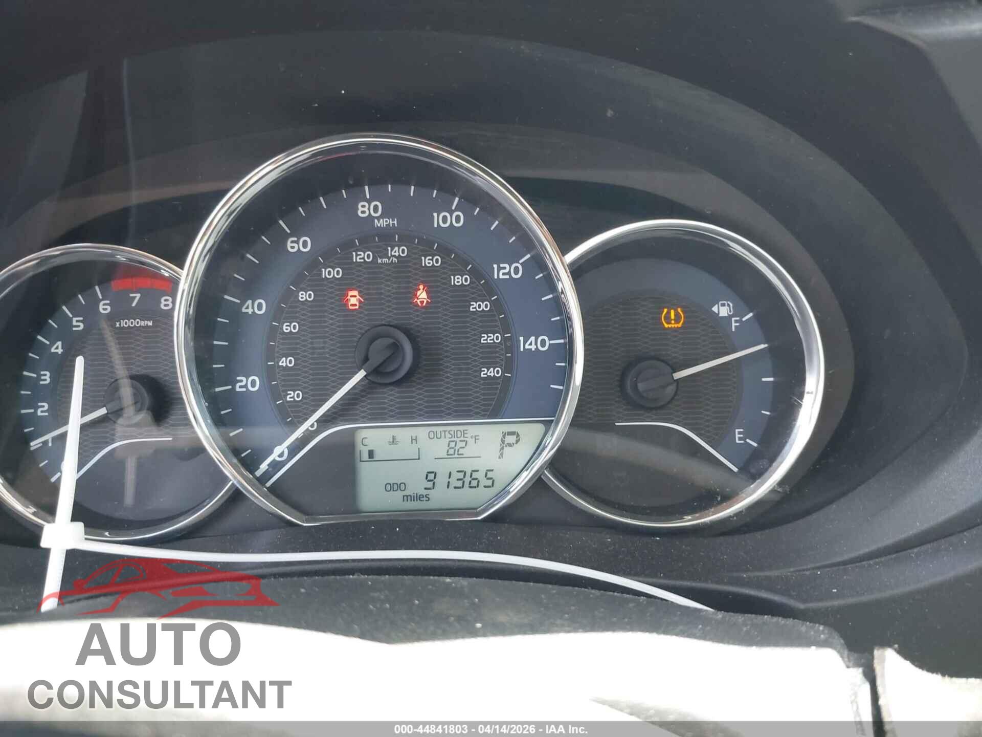 TOYOTA COROLLA 2014 - 2T1BPRHE1EC003088