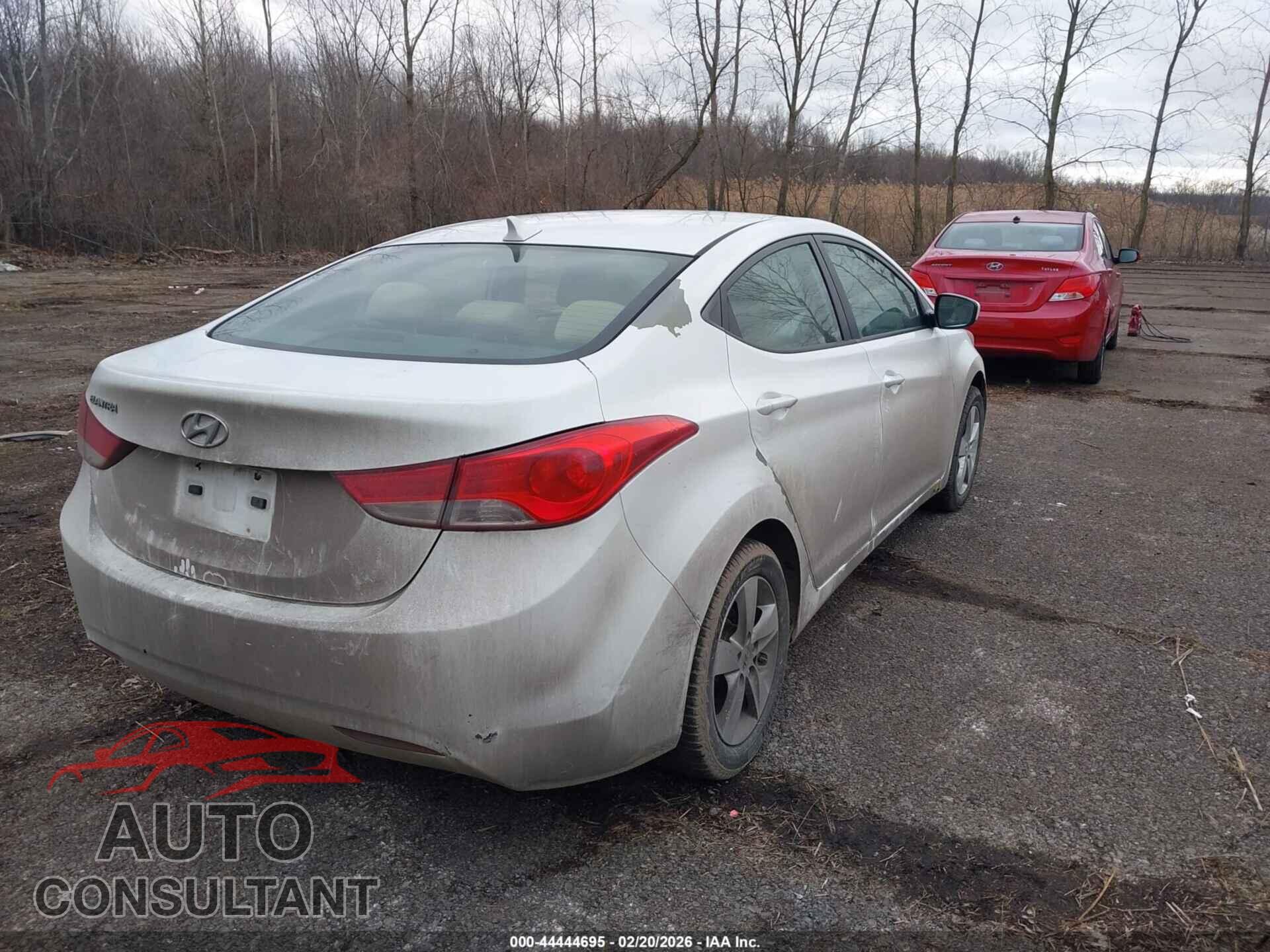 HYUNDAI ELANTRA 2013 - 5NPDH4AE2DH270514