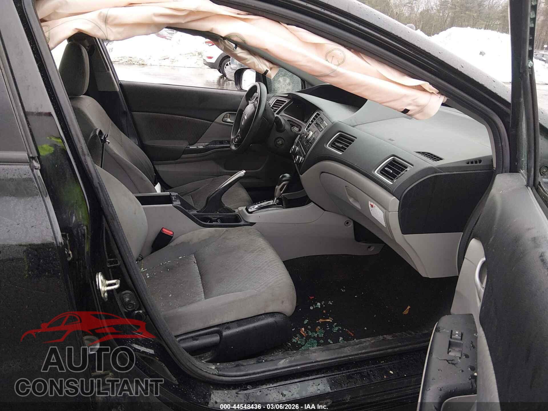 HONDA CIVIC 2015 - 19XFB2F58FE200871