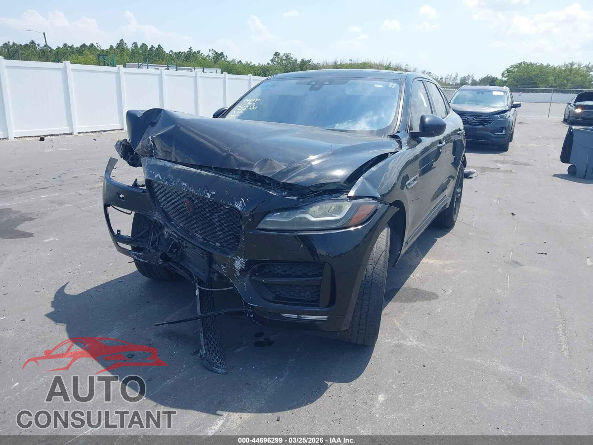 JAGUAR F-PACE 2017 - SADCL2BV9HA046980