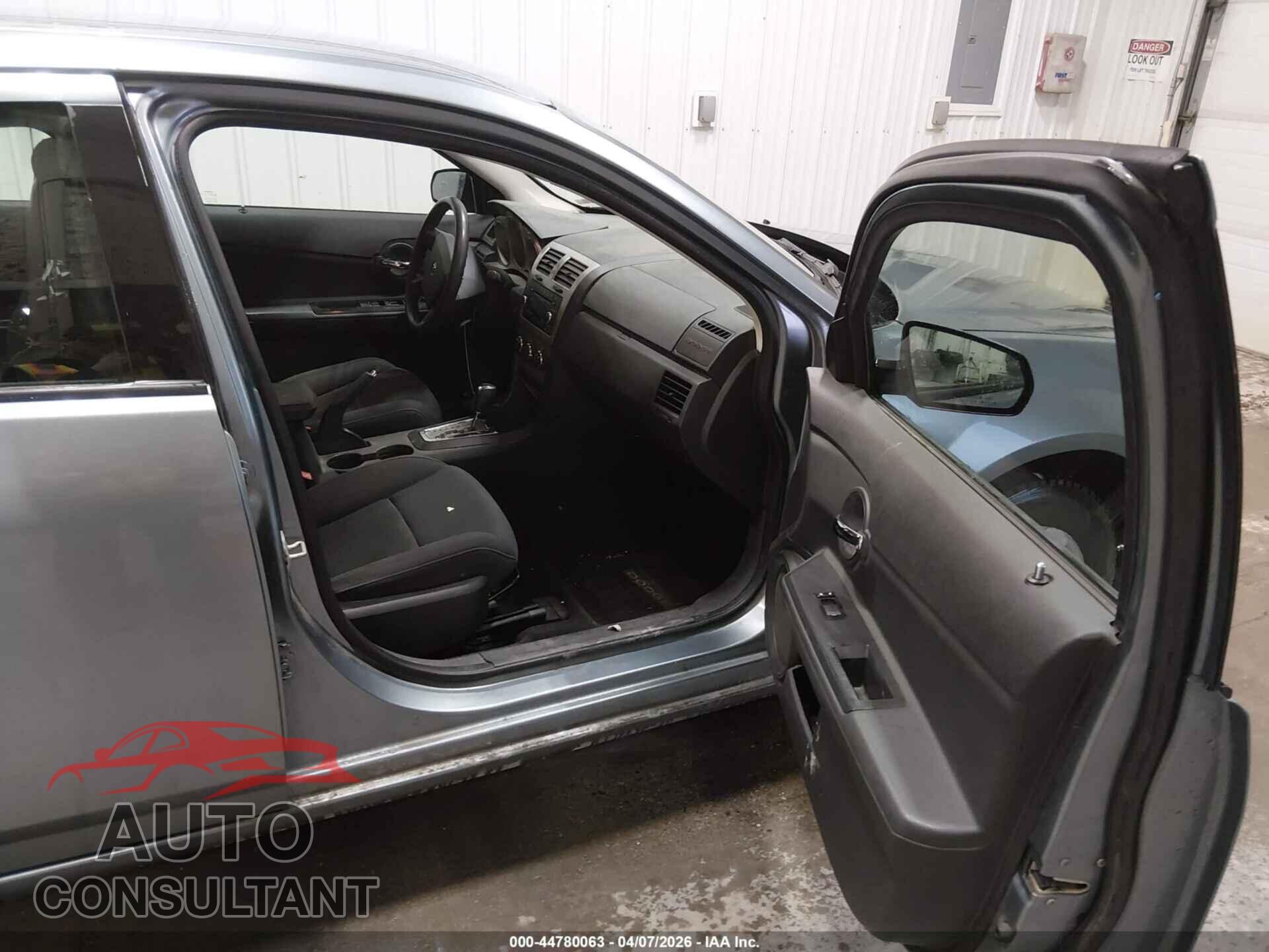 DODGE AVENGER 2010 - 1B3CC4FB4AN198575