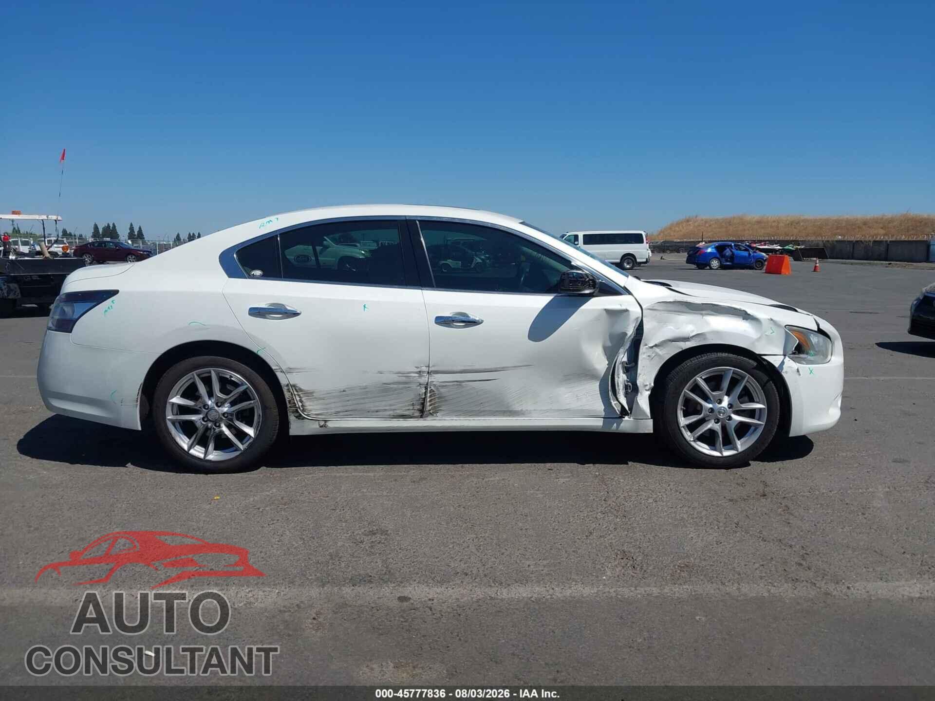 NISSAN MAXIMA 2013 - 1N4AA5AP8DC824123