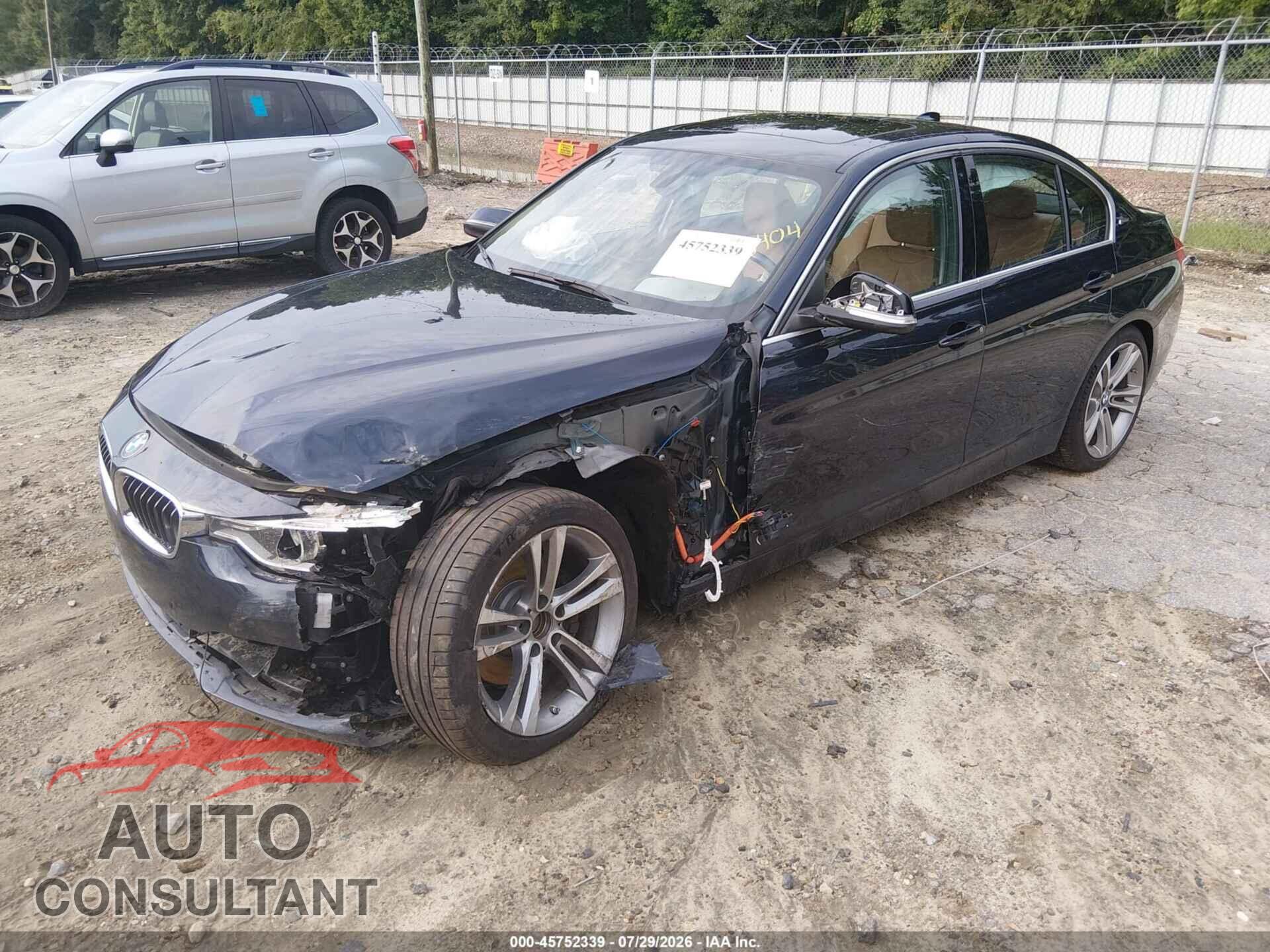 BMW 330E 2017 - WBA8E1C51HK480404