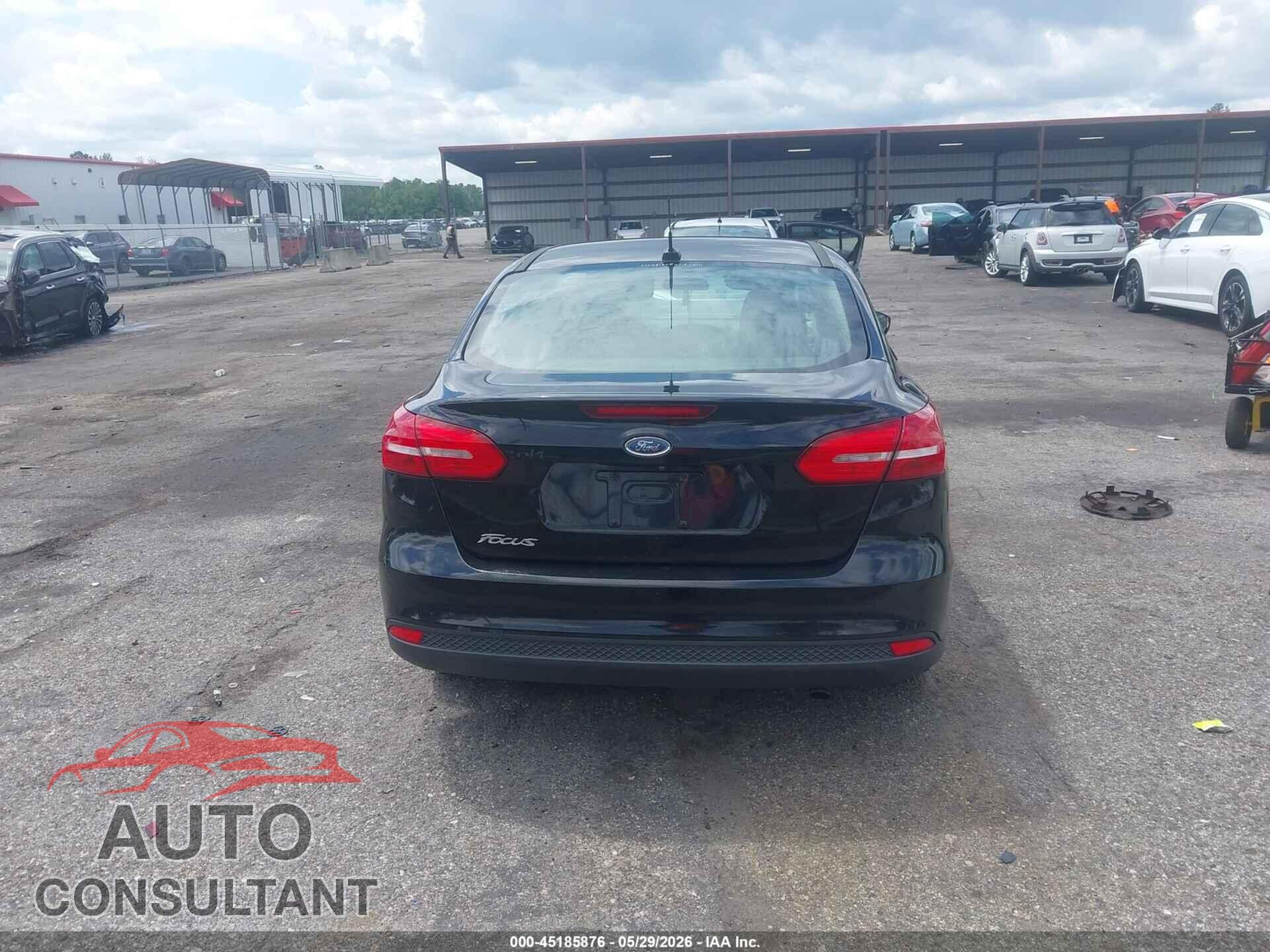 FORD FOCUS 2017 - 1FADP3E24HL219049
